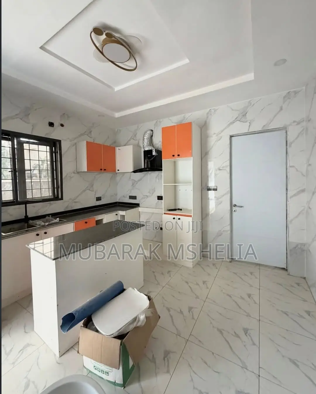5bdrm Duplex in Guzape District for sale