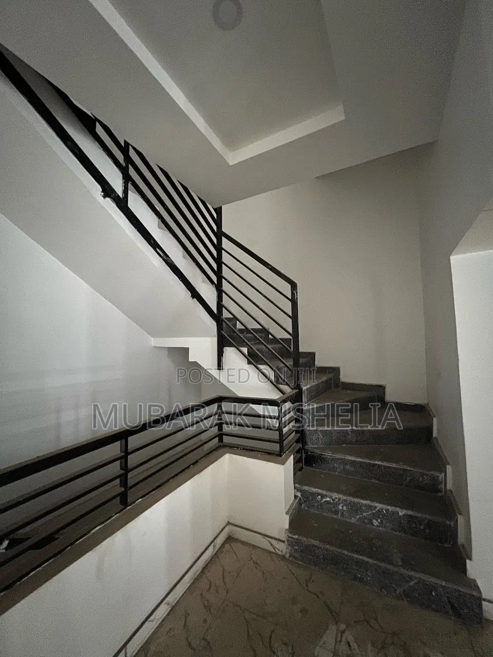 4bdrm Duplex in Jahi for sale