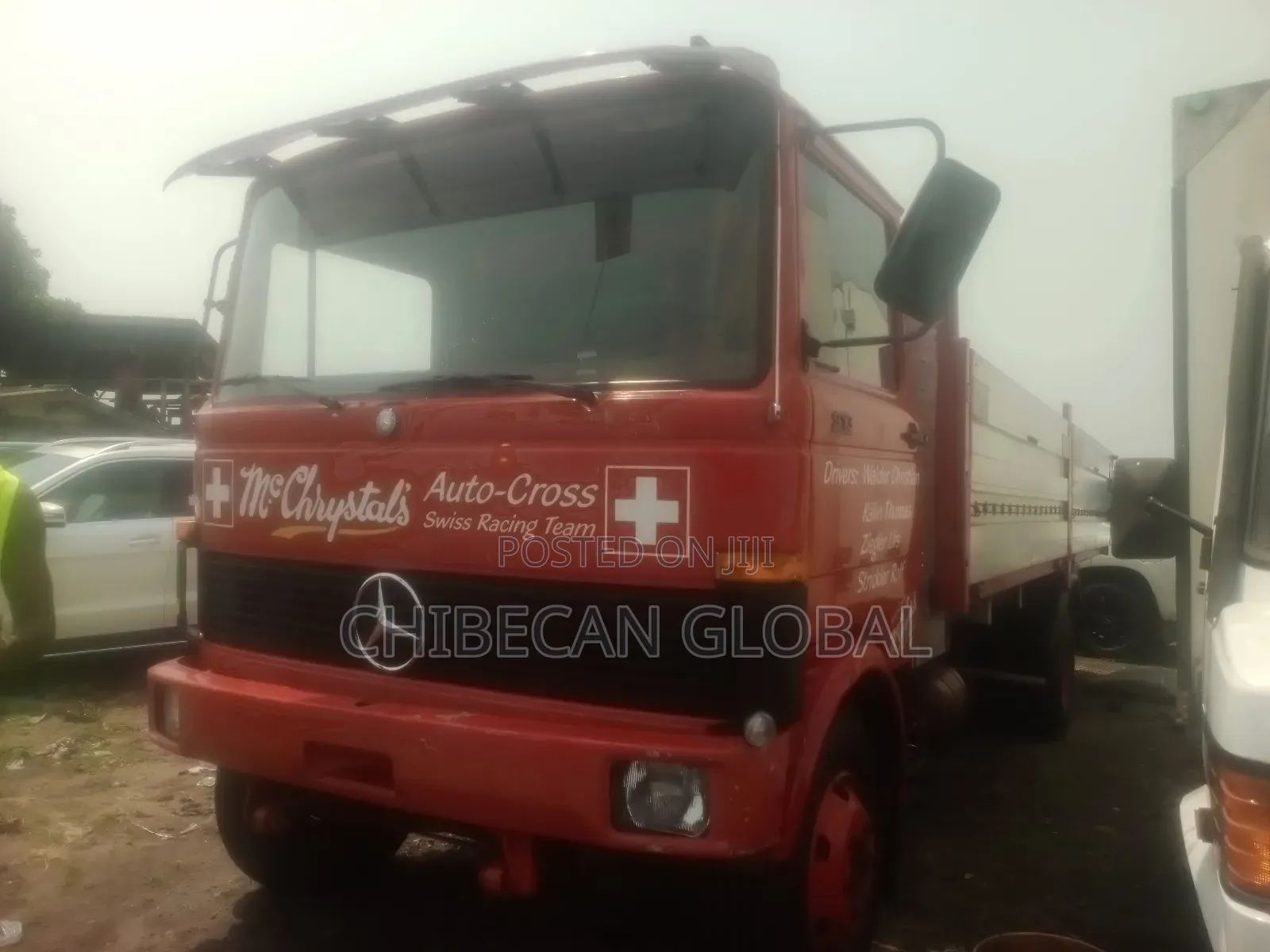 Extremely Neat 813 Pickup Truck 6 Tyres (Foreign Used)