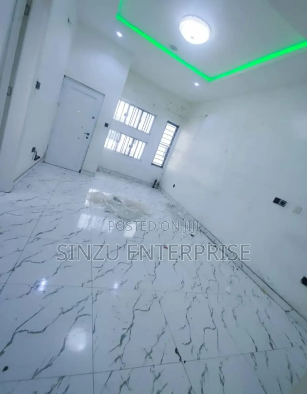 Studio Apartment in Orchid, Chevron for rent