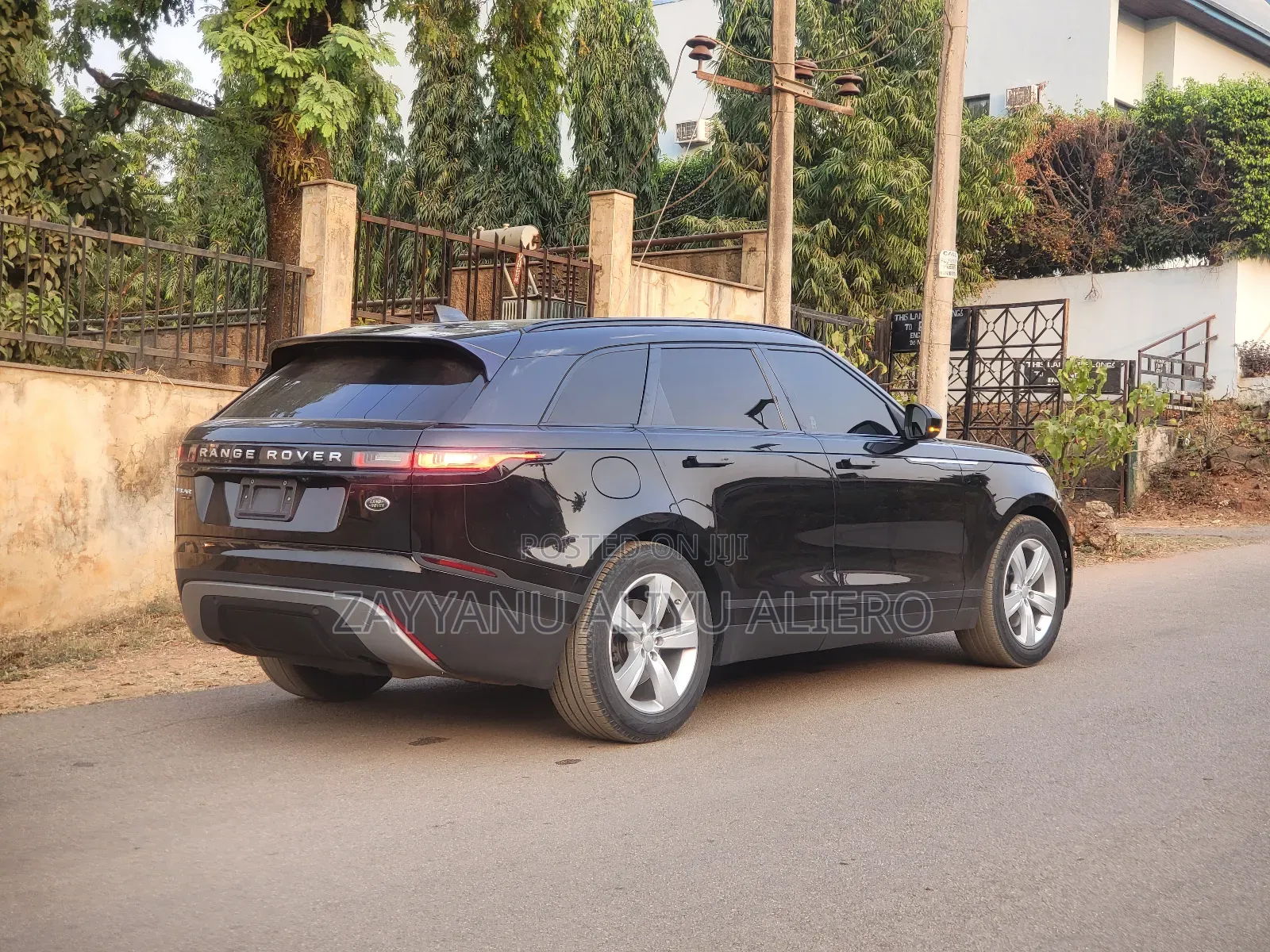 Land Rover Range Rover Velar 2019 Black