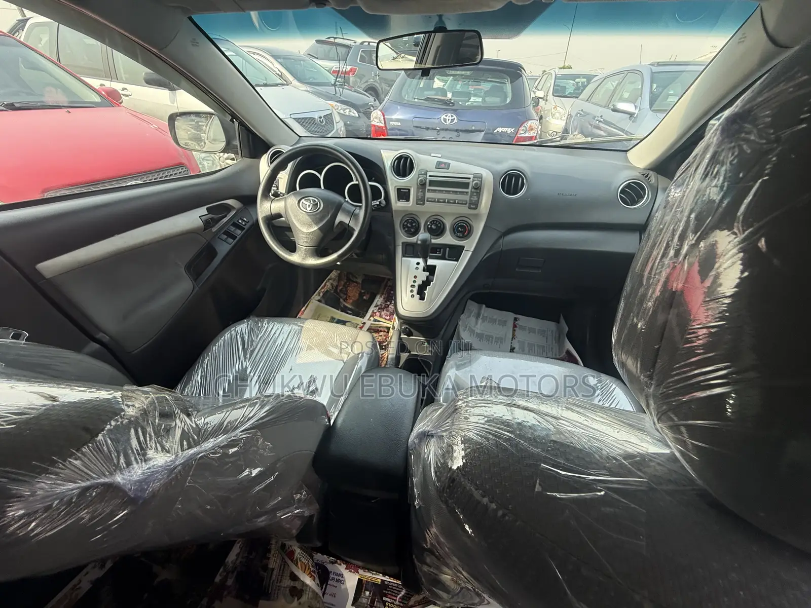 Toyota Matrix S Hatchback AWD (2.4L 4cyl 4A) 2010 Black
