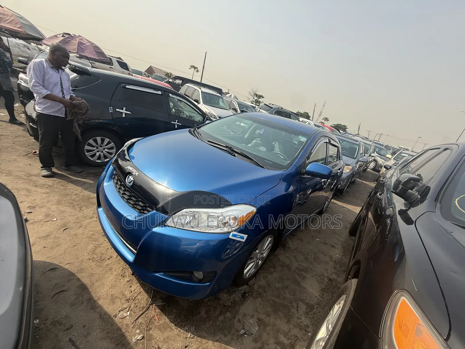 Toyota Matrix S Hatchback AWD (2.4L 4cyl 4A) 2010 Blue