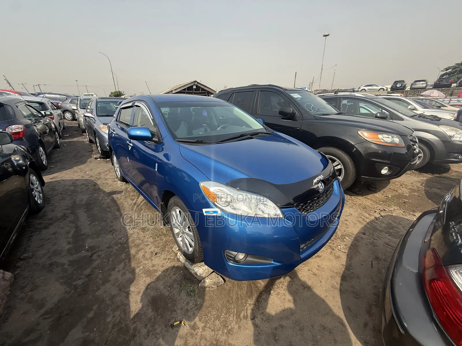 Toyota Matrix S Hatchback AWD (2.4L 4cyl 4A) 2010 Blue