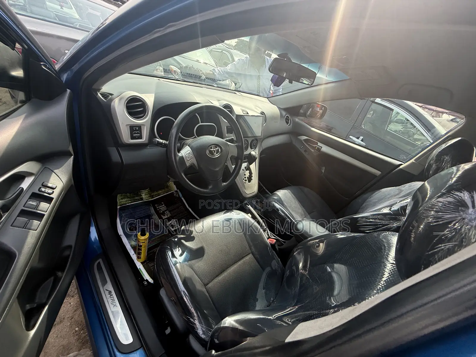 Toyota Matrix S Hatchback AWD (2.4L 4cyl 4A) 2010 Blue