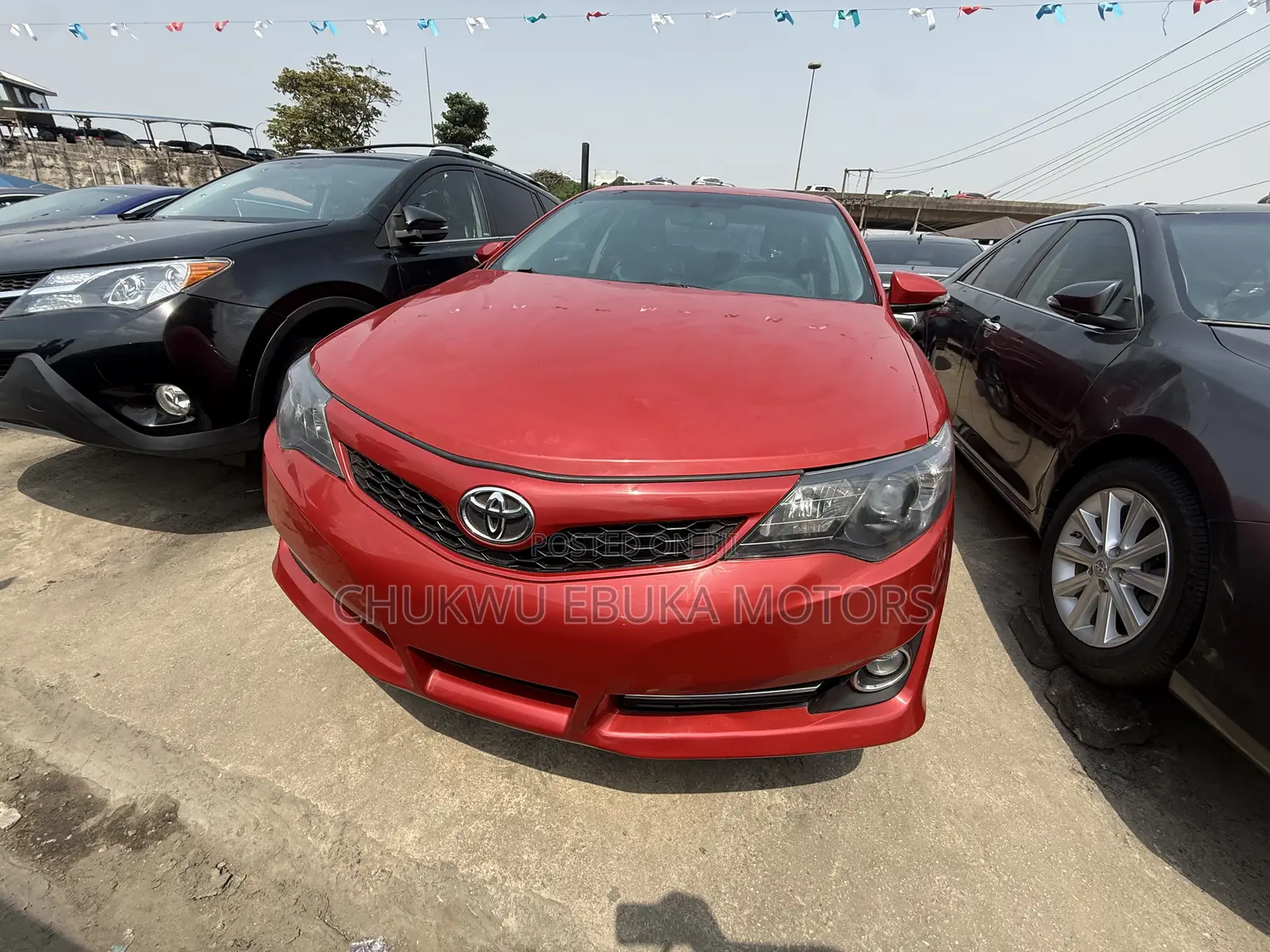 Toyota Camry SE V6 4dr Sedan (3.5L 6cyl 6A) 2012 Red