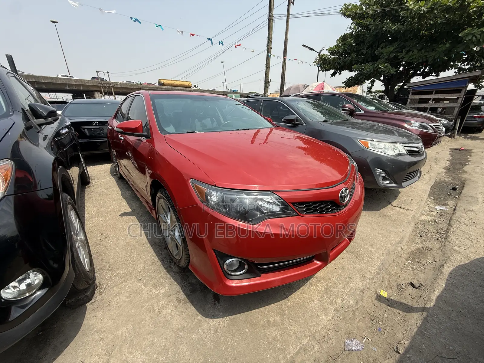 Toyota Camry SE V6 4dr Sedan (3.5L 6cyl 6A) 2012 Red