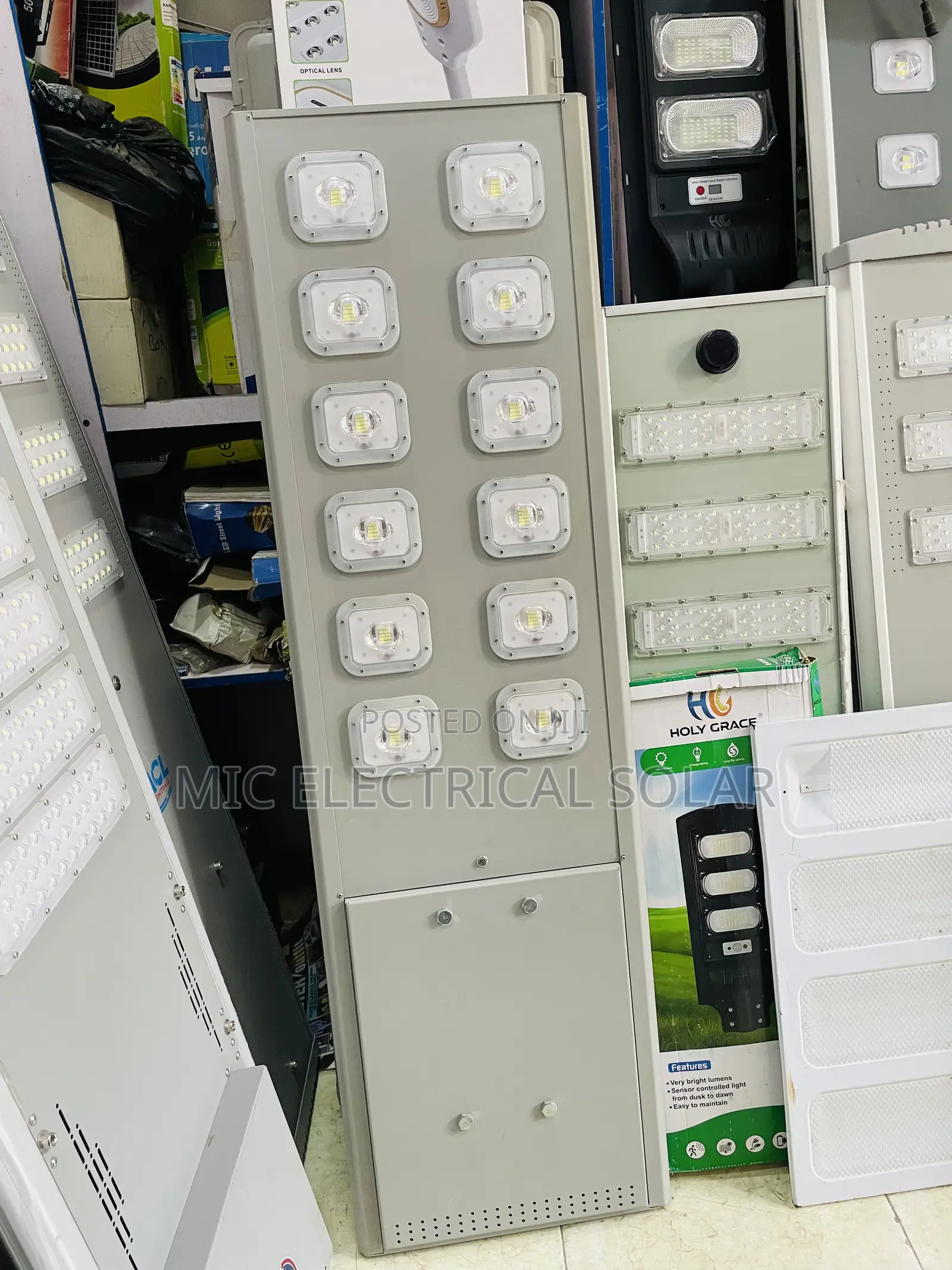100w All in One Industrial Solar Street Light (12eyes)