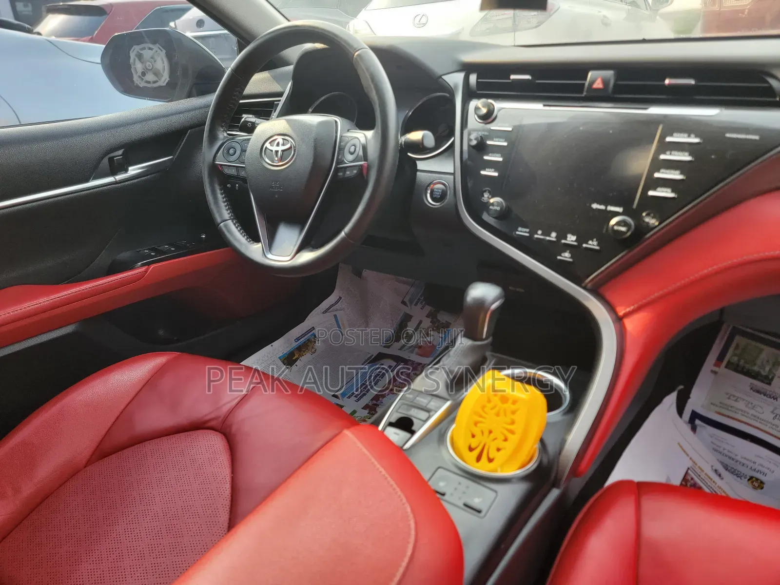 Toyota Camry XSE FWD (2.5L 4cyl 8AM) 2018 White