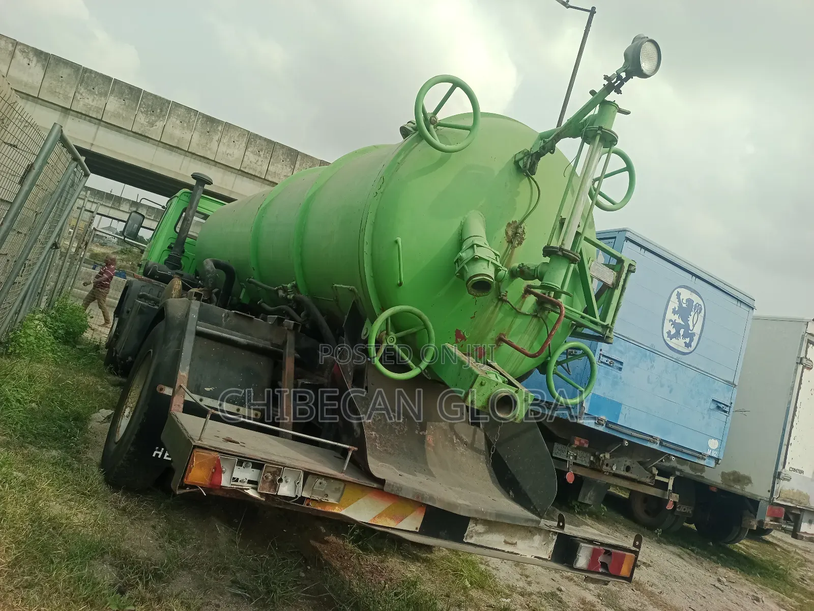 Volvo Fl6 Sewage Truck 6 Tyres (Foreign Used)