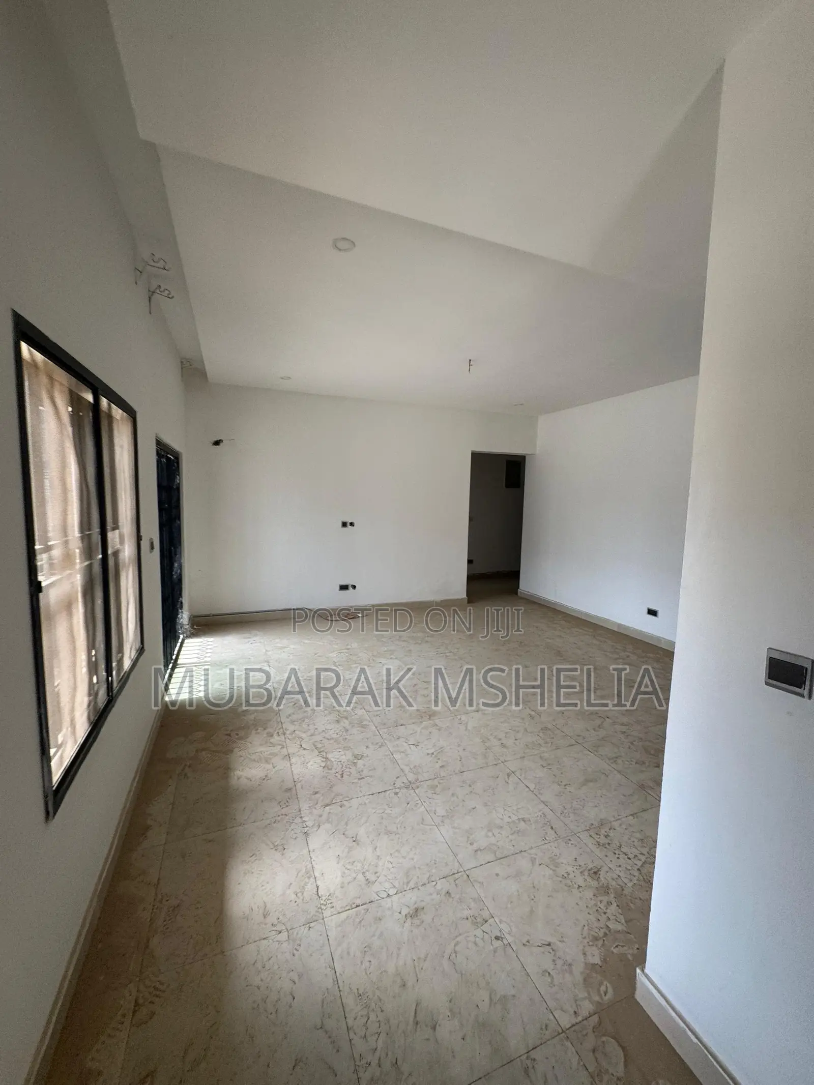 3bdrm Block of Flats in Jahi for sale