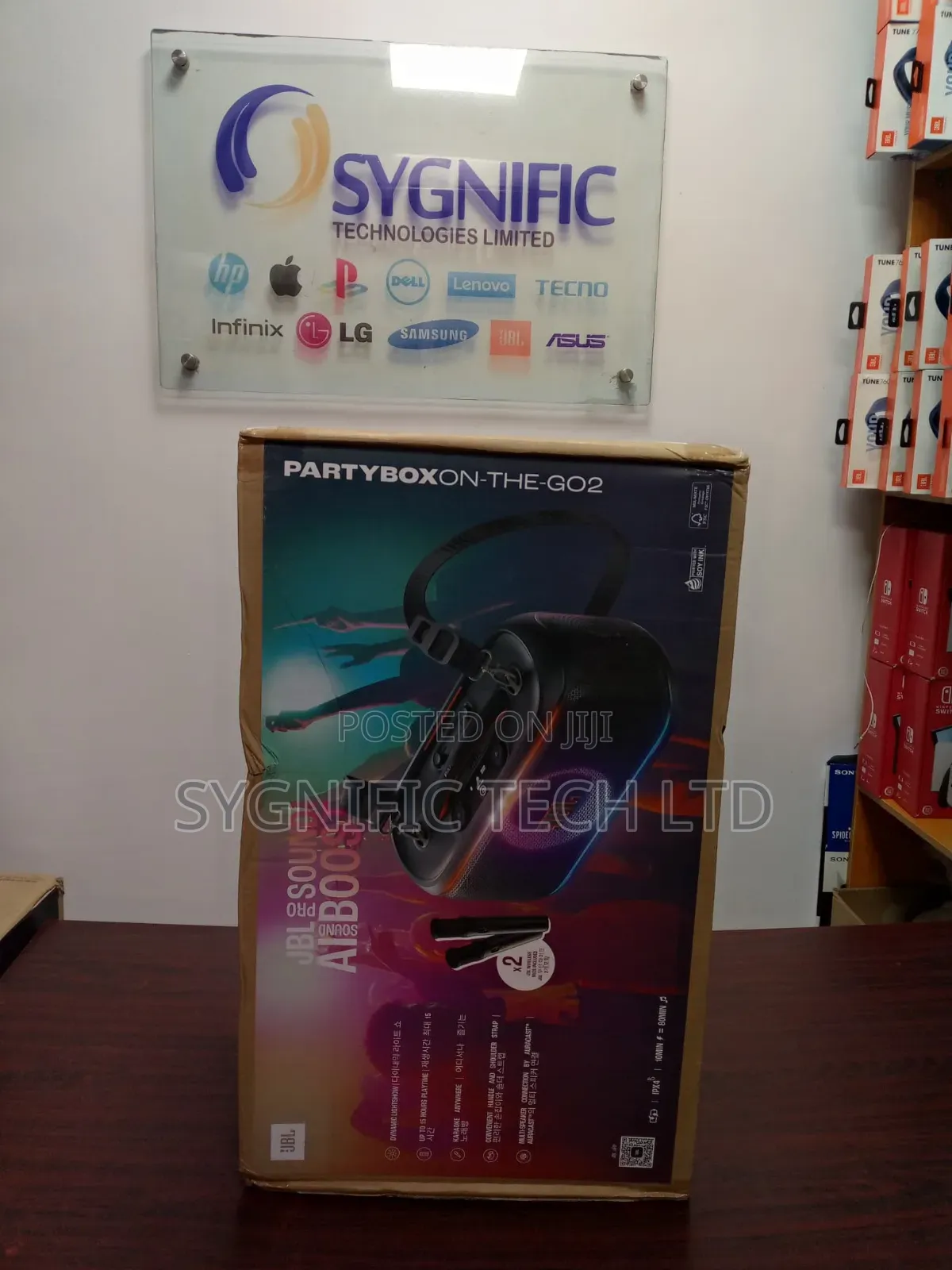 JBL Partybox on the Go 2 Speaker