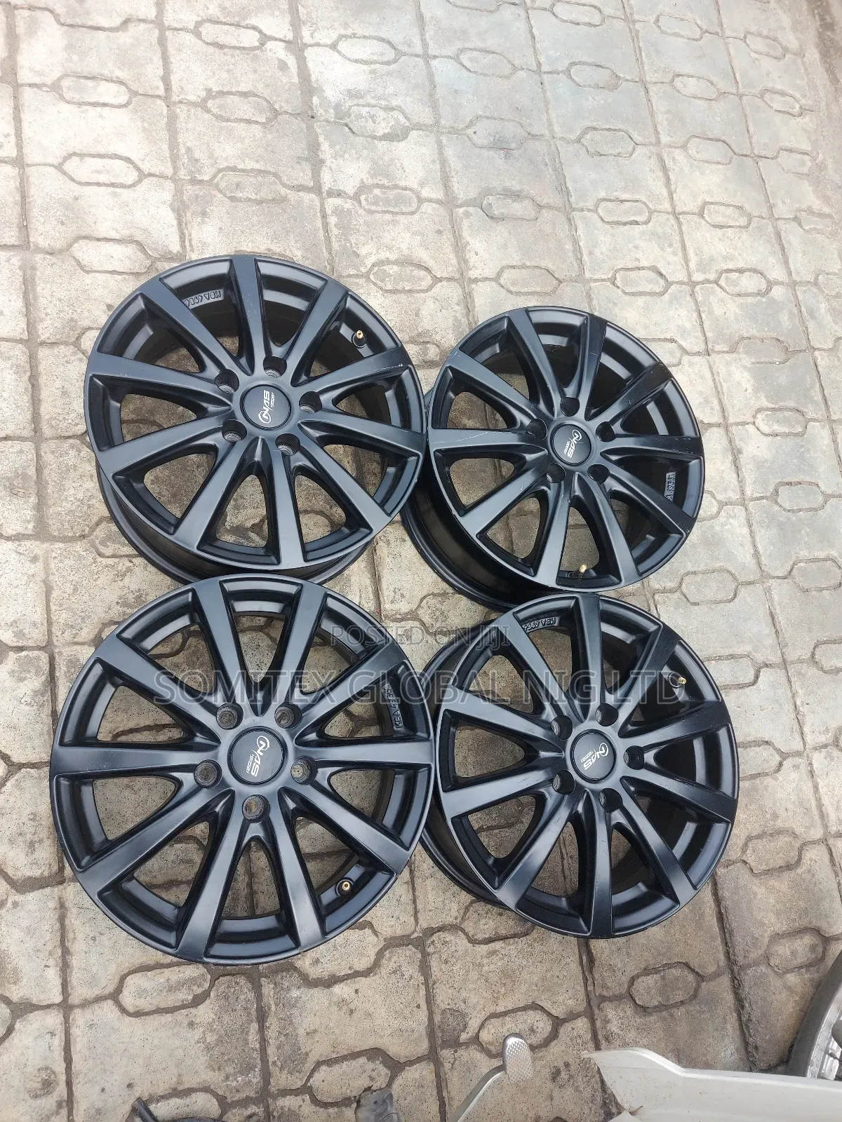 Black Rim16 Toyota Camry