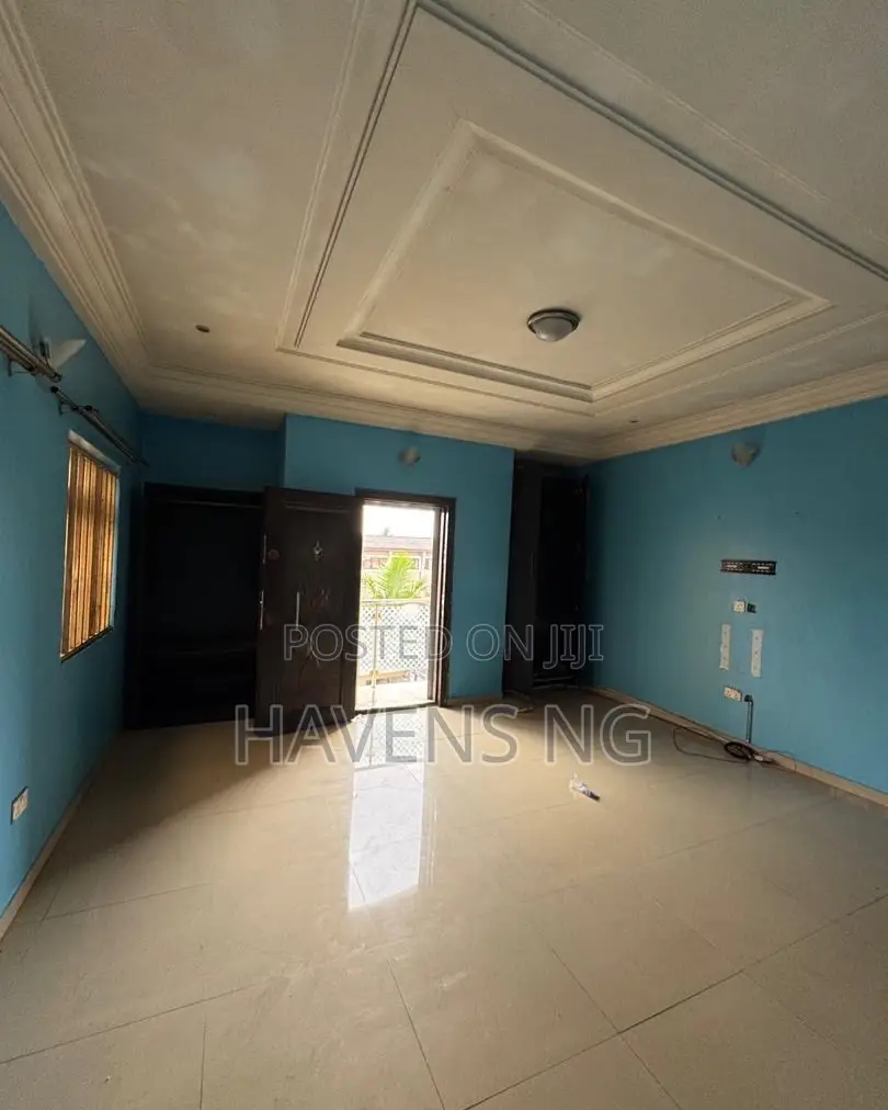 4bdrm Duplex in Abraham Adesanya for sale