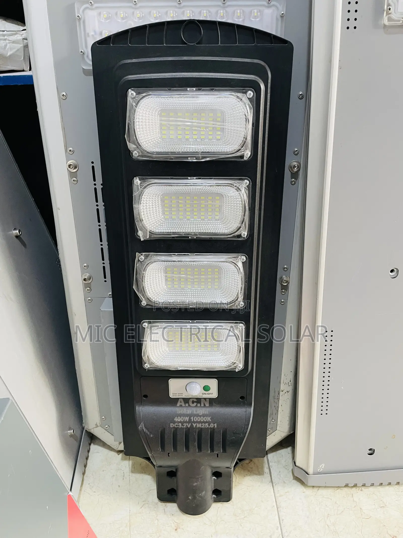 All in One Solar Street Light 400w