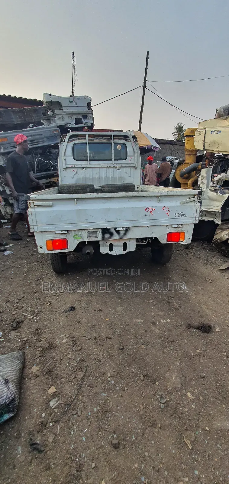 Suzuki Truck 2010 White