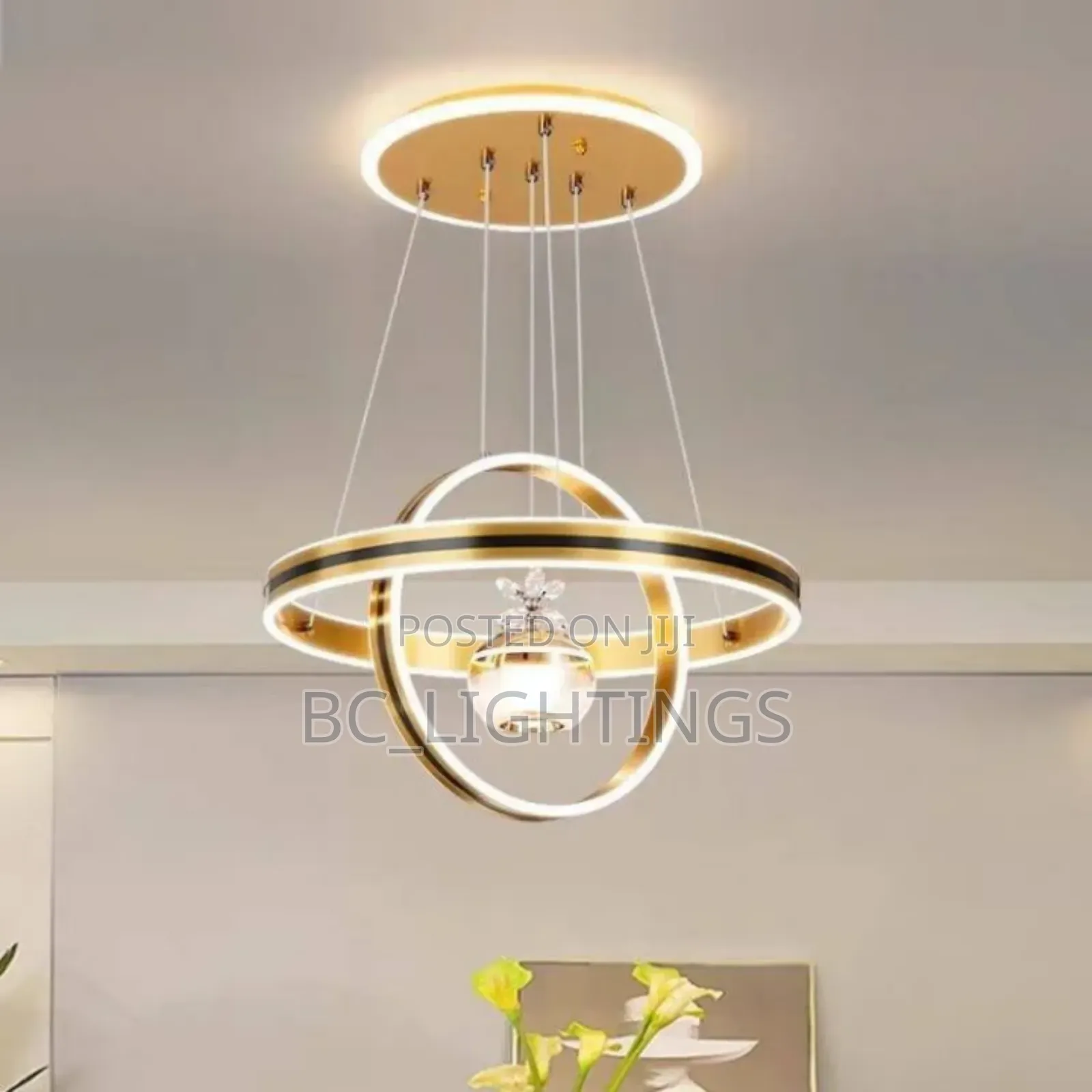 Modern Led Chandelier Light Black, Gold and White Body