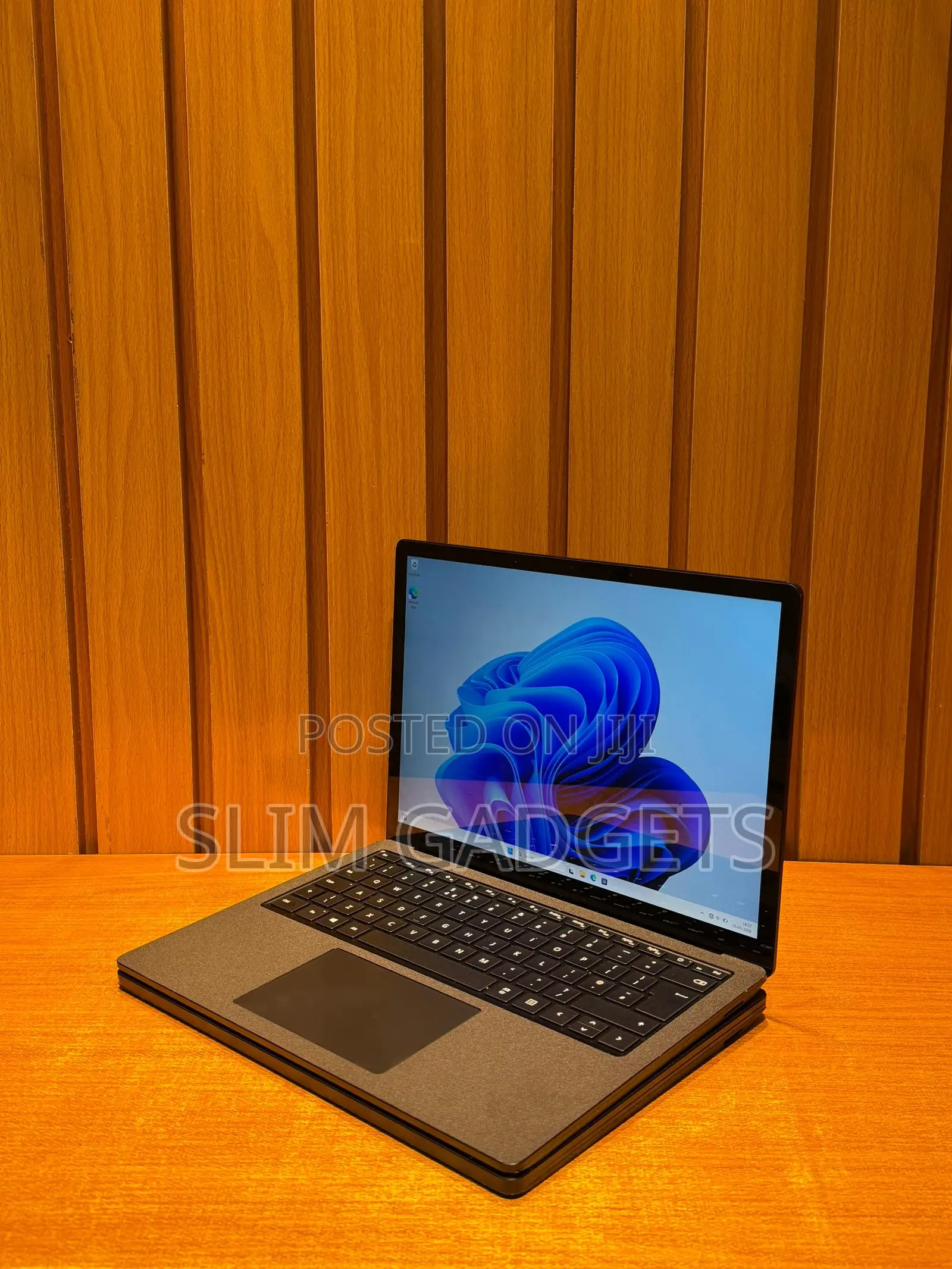 Laptop Microsoft Surface Laptop 4 16GB AMD Ryzen 7 SSD 512GB