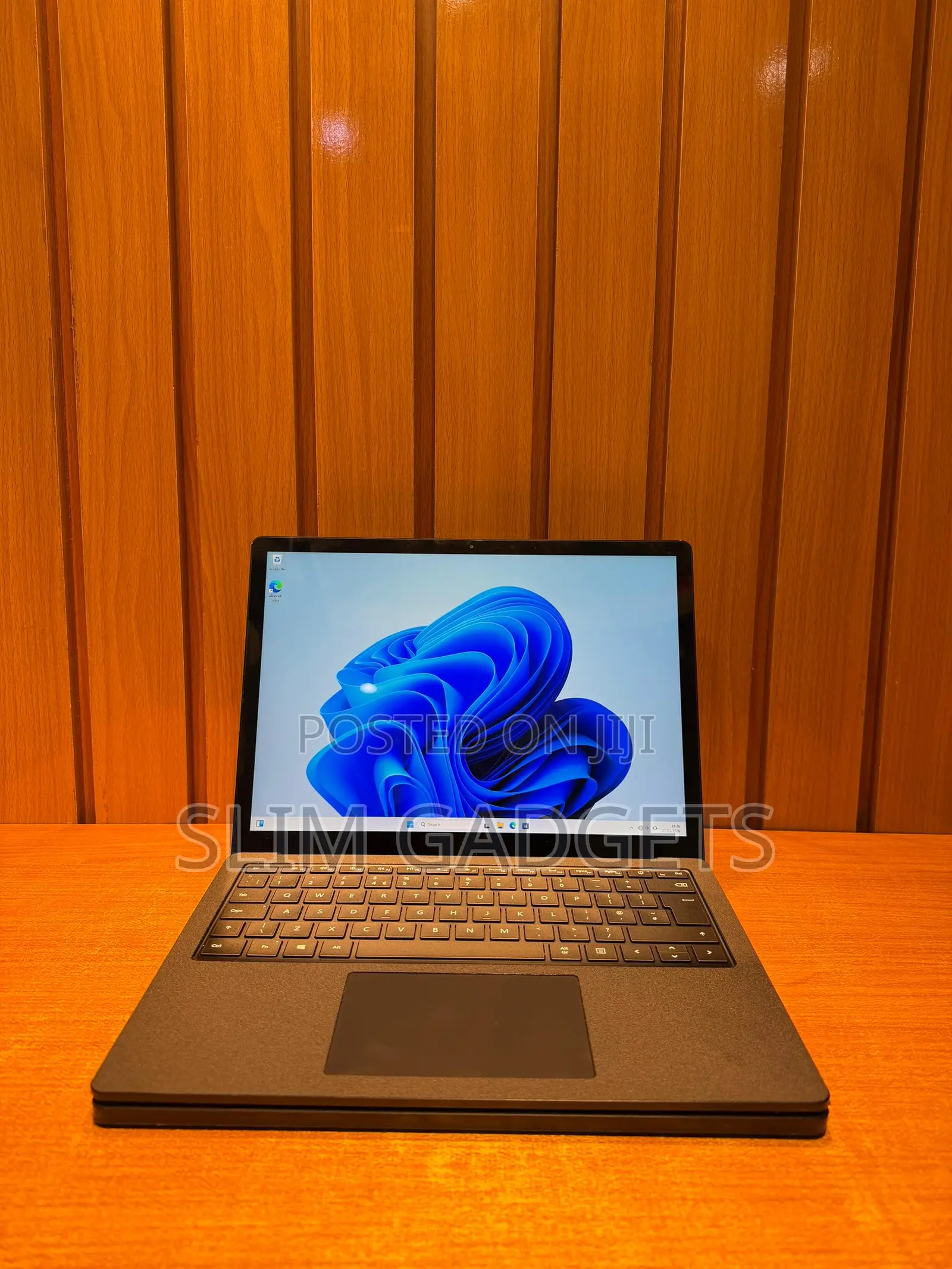 Laptop Microsoft Surface Laptop 4 16GB AMD Ryzen 7 SSD 512GB