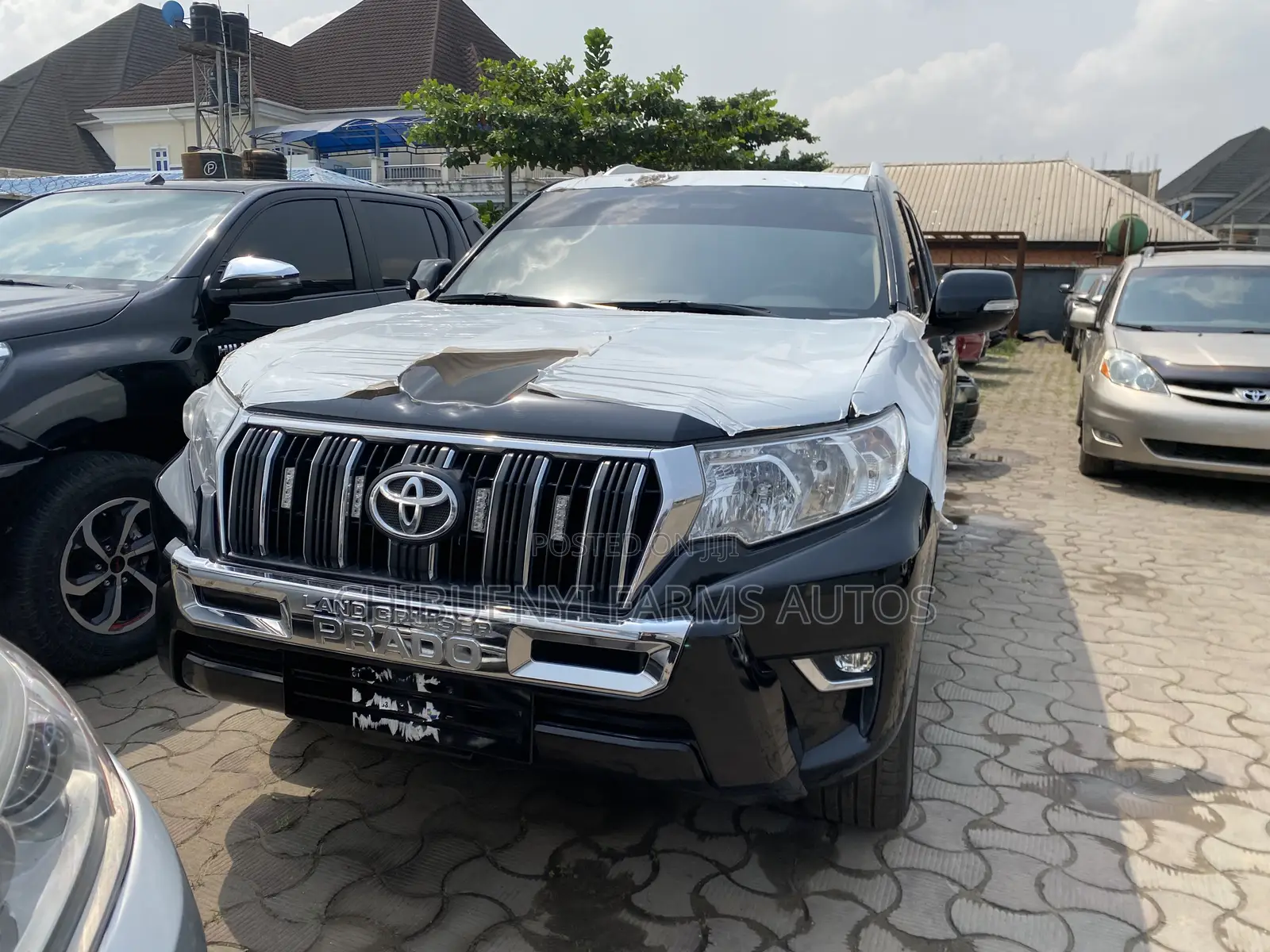 Toyota Land Cruiser Prado 4.0 Petrol TX-L 2022 White
