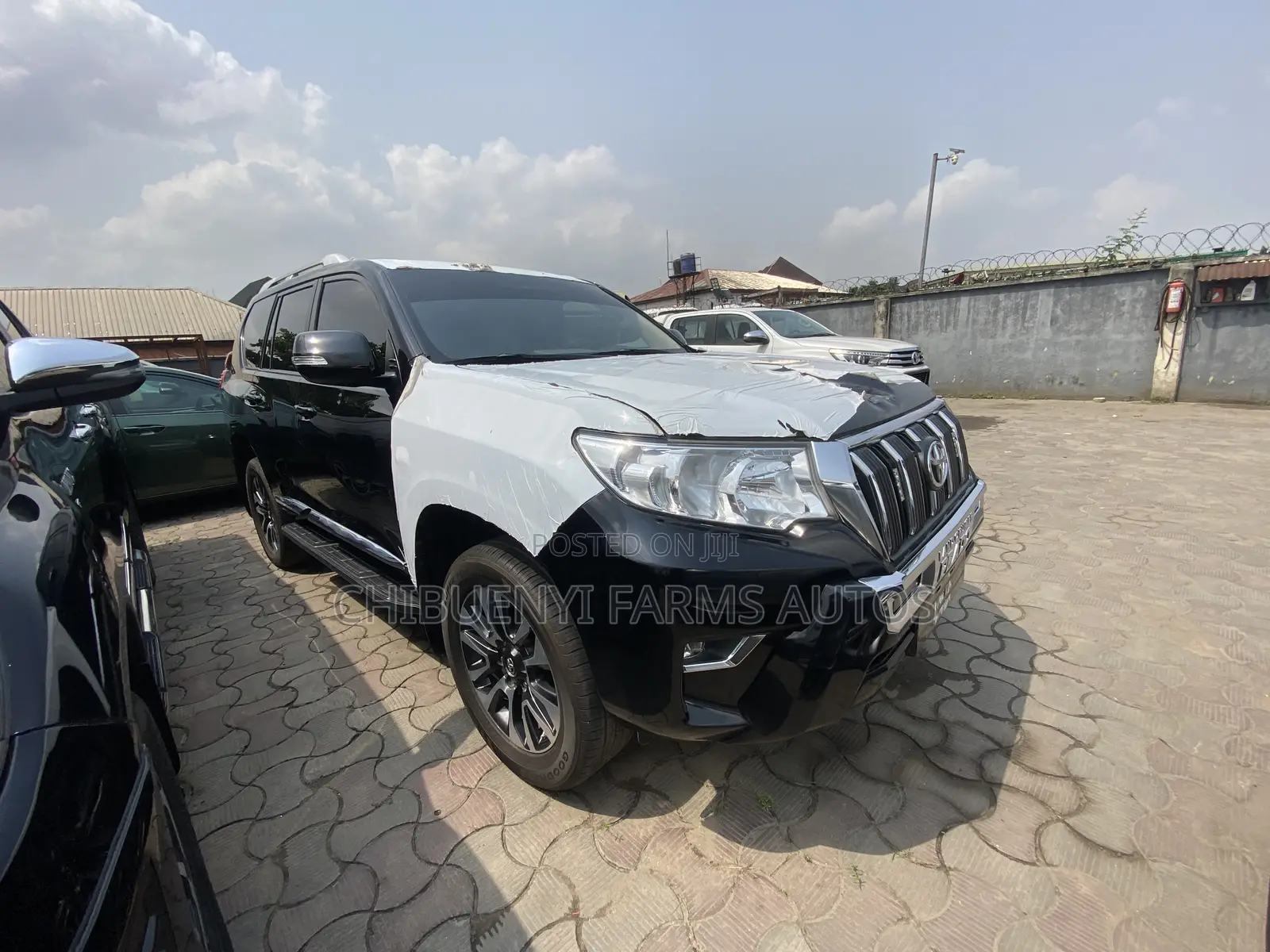 Toyota Land Cruiser Prado 4.0 Petrol TX-L 2022 White