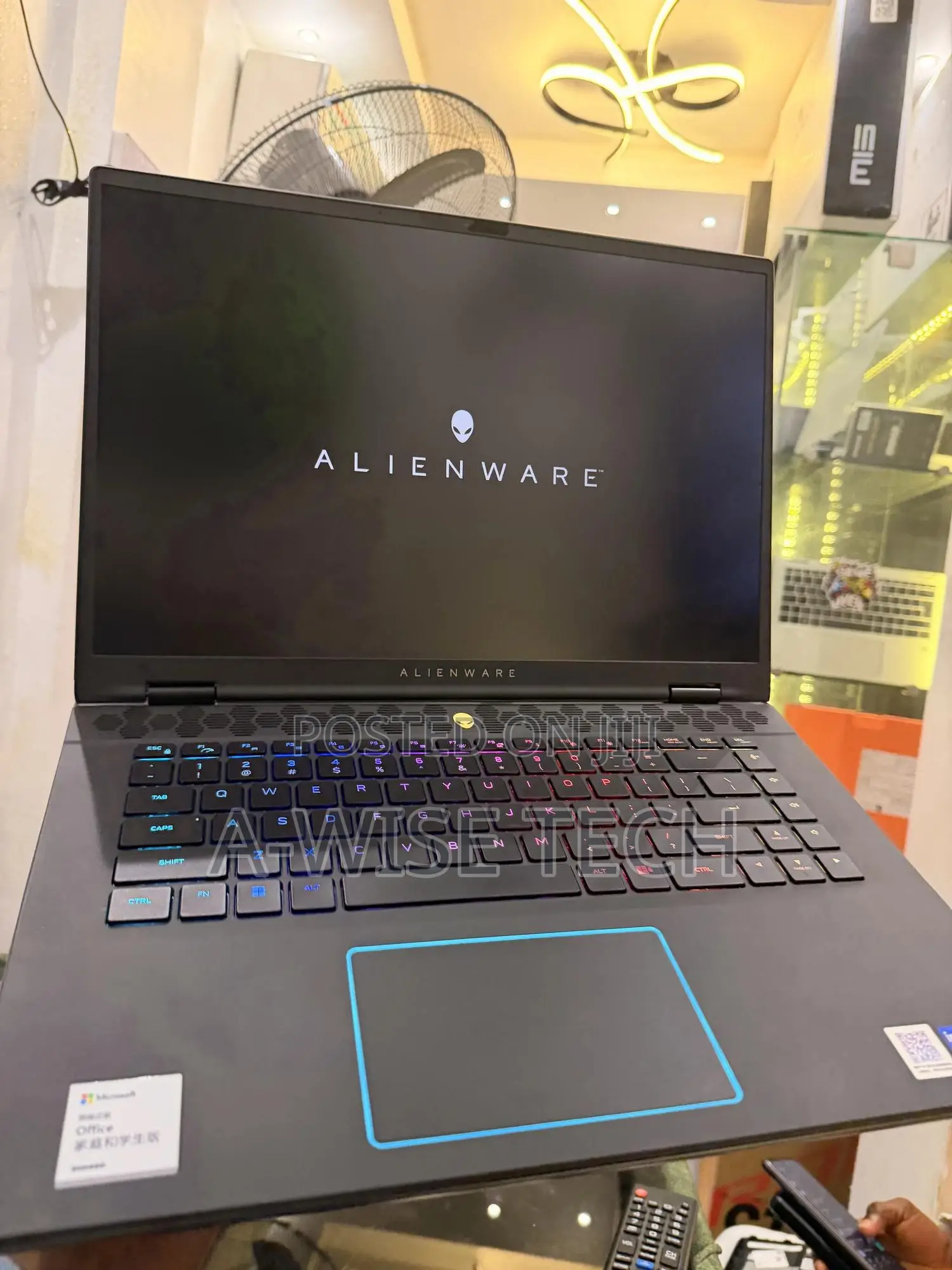 Laptop Dell Alienware M16 R2 16GB Intel Core Ultra 7 SSD 1T