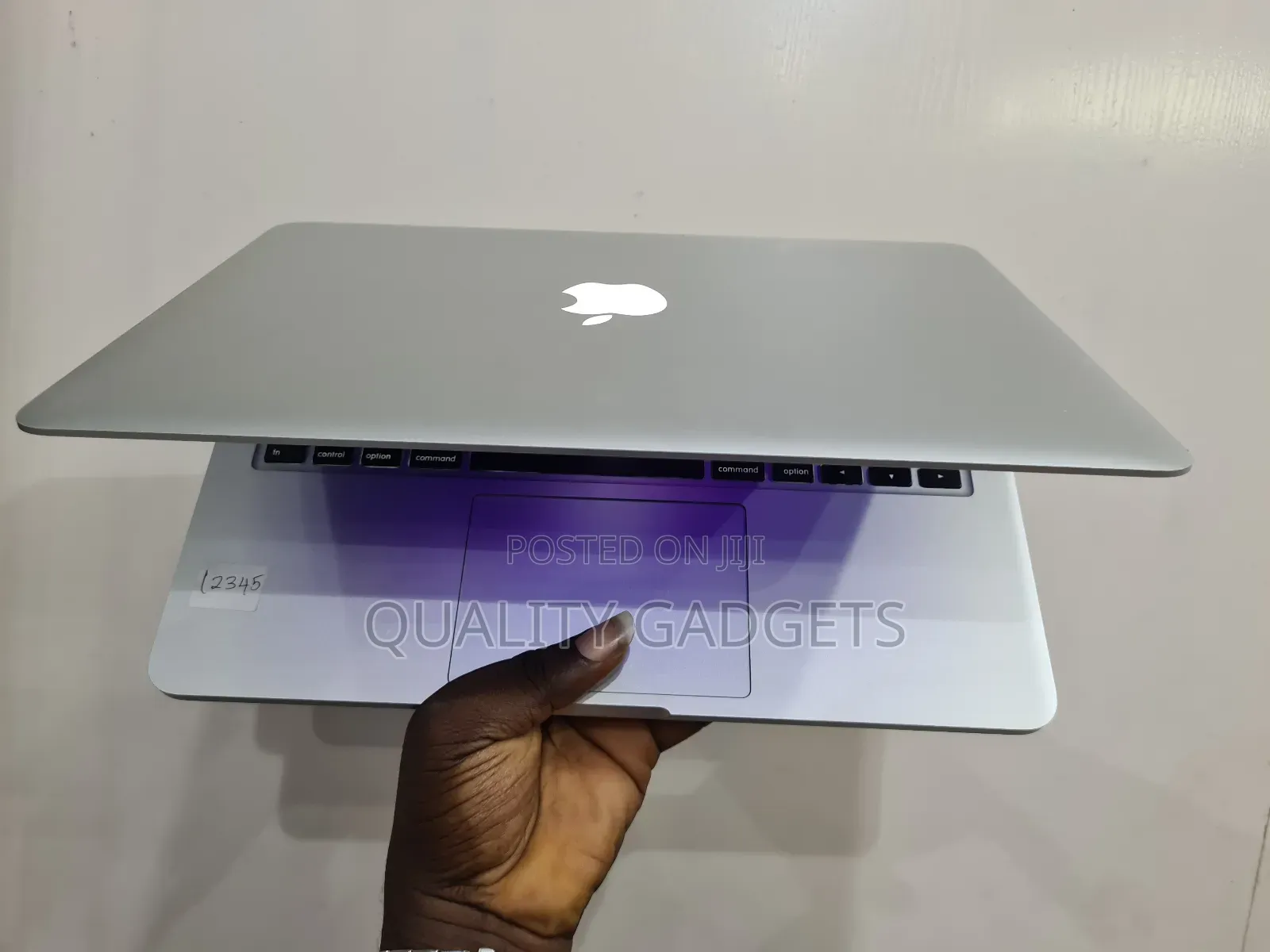 Laptop Apple MacBook Pro 2015 8GB Intel Core I5 SSD 256GB