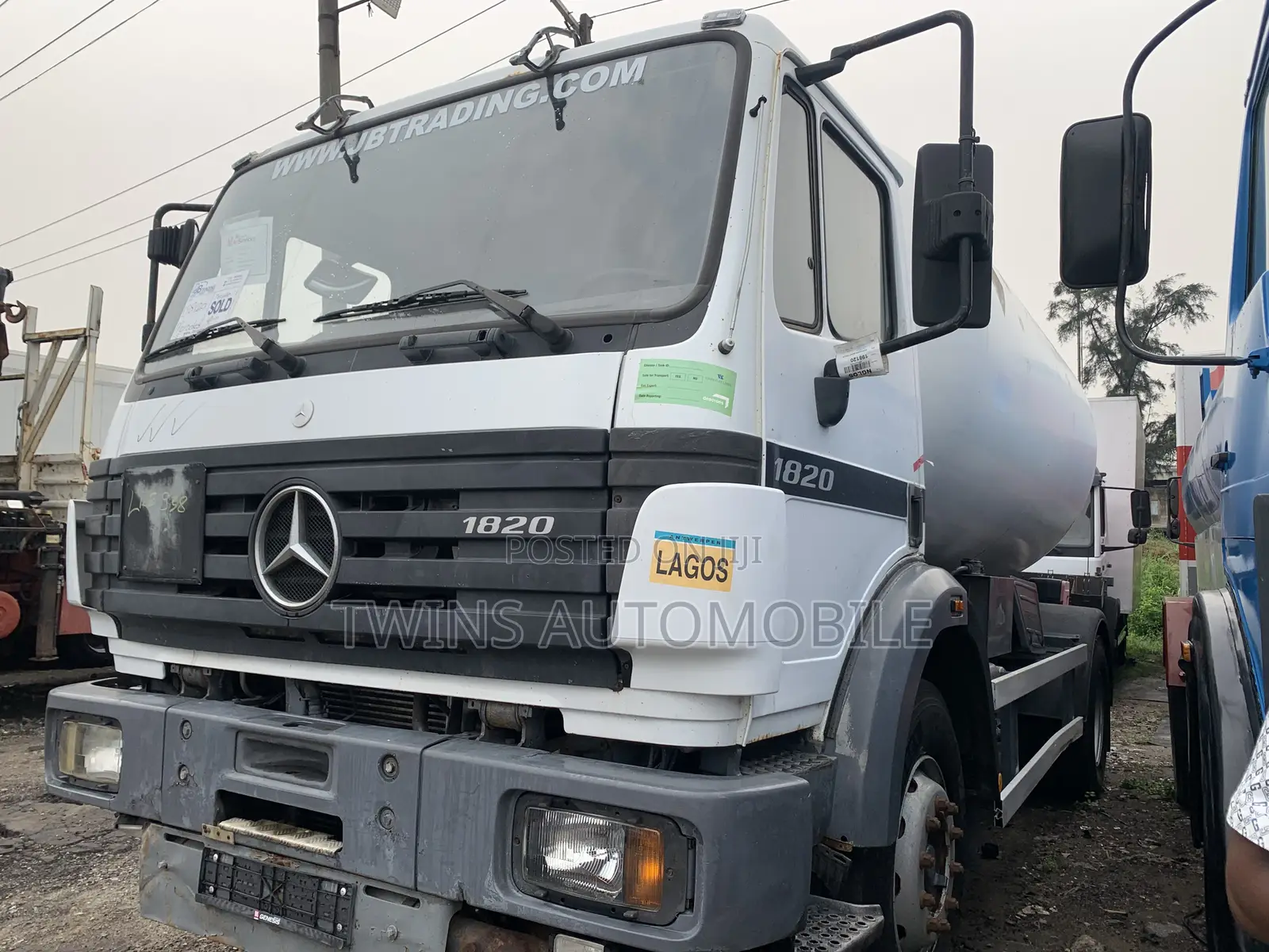 Mercedes-Benz 2004 White