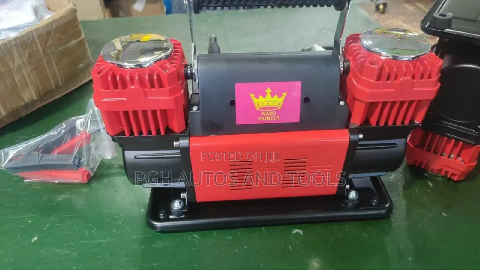 Heavy Duty Tyre Pump. (Inflator)