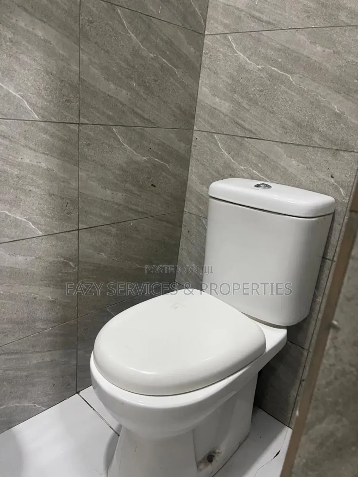 Mini Flat in Lekki Phase One for rent