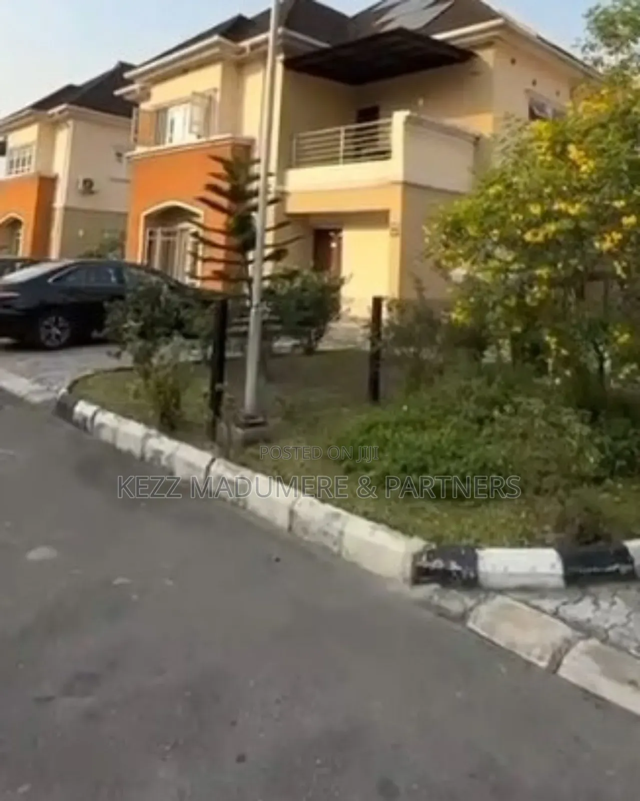 Furnished 4bdrm Duplex in Dr Peter Odili, for sale