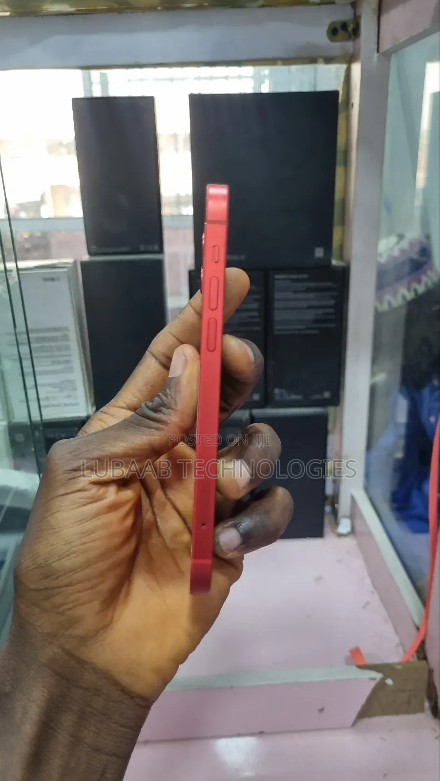 Apple iPhone 12 64 GB Red