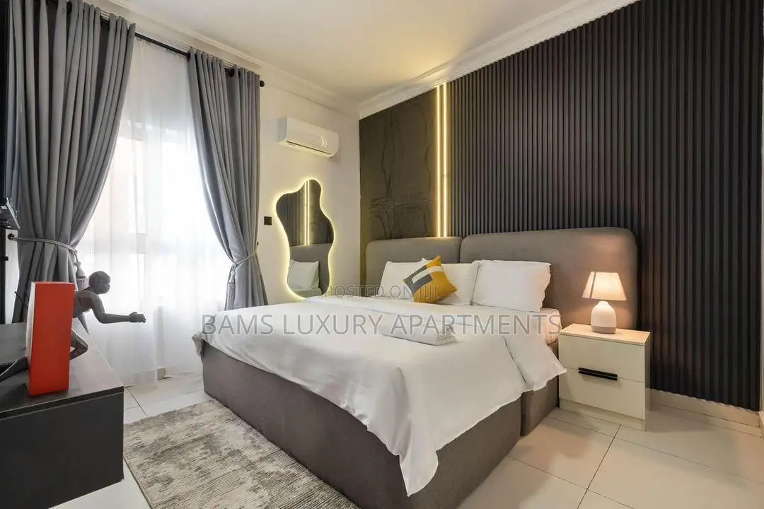 Affordable Short Stay 2 Beds at Lekki Phase 1