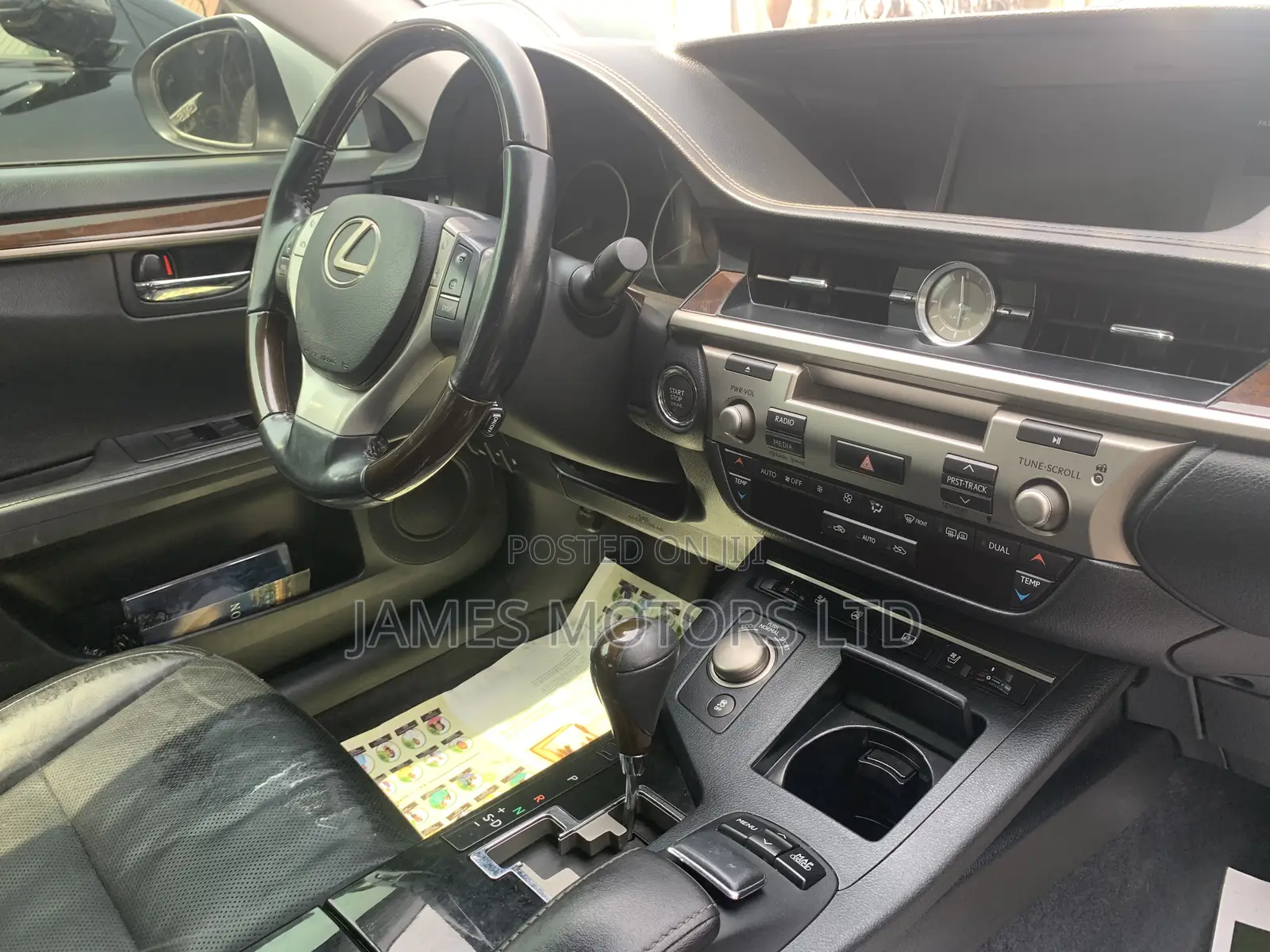 Lexus ES 2014 Silver