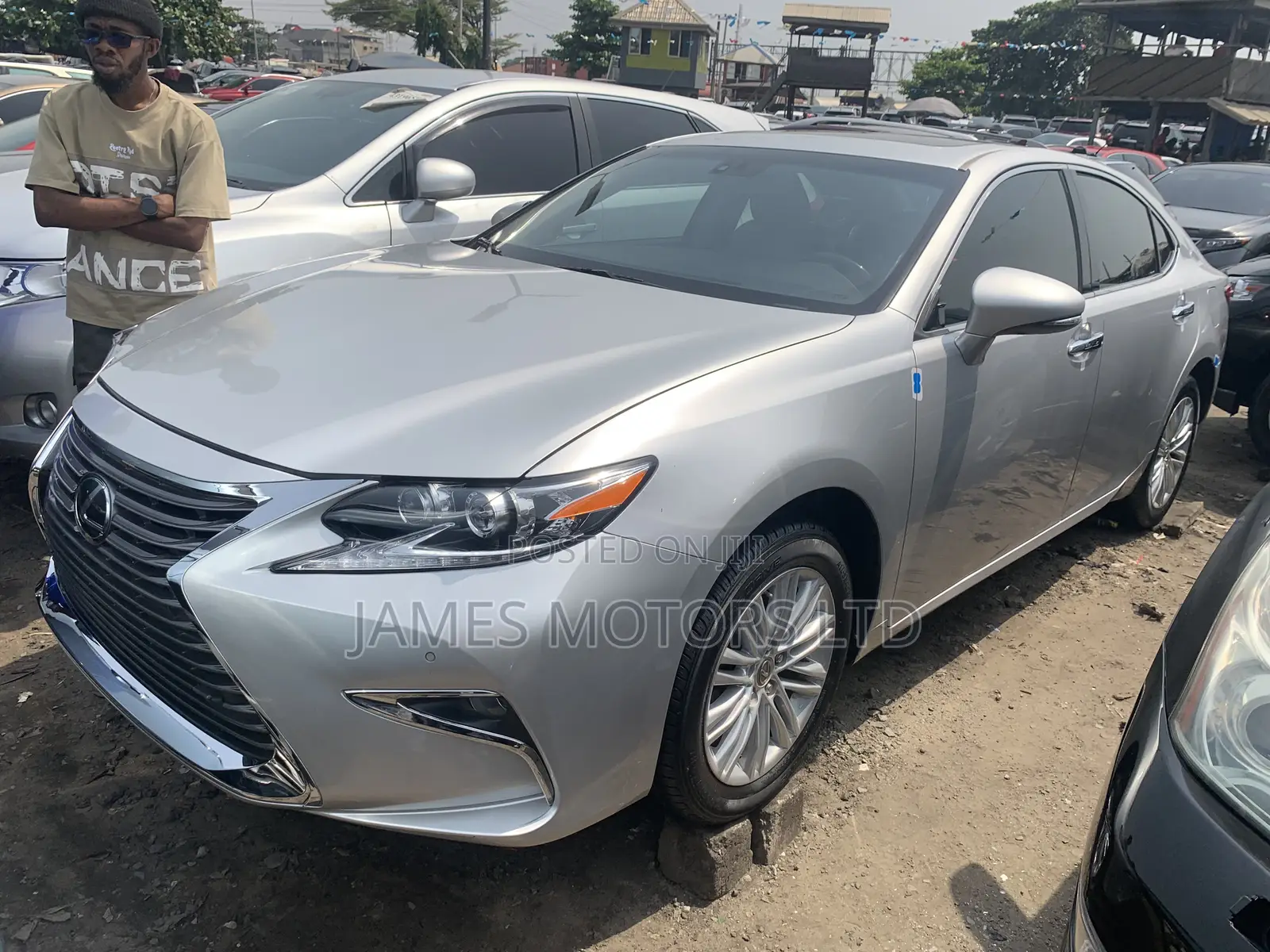 Lexus ES 2014 Silver