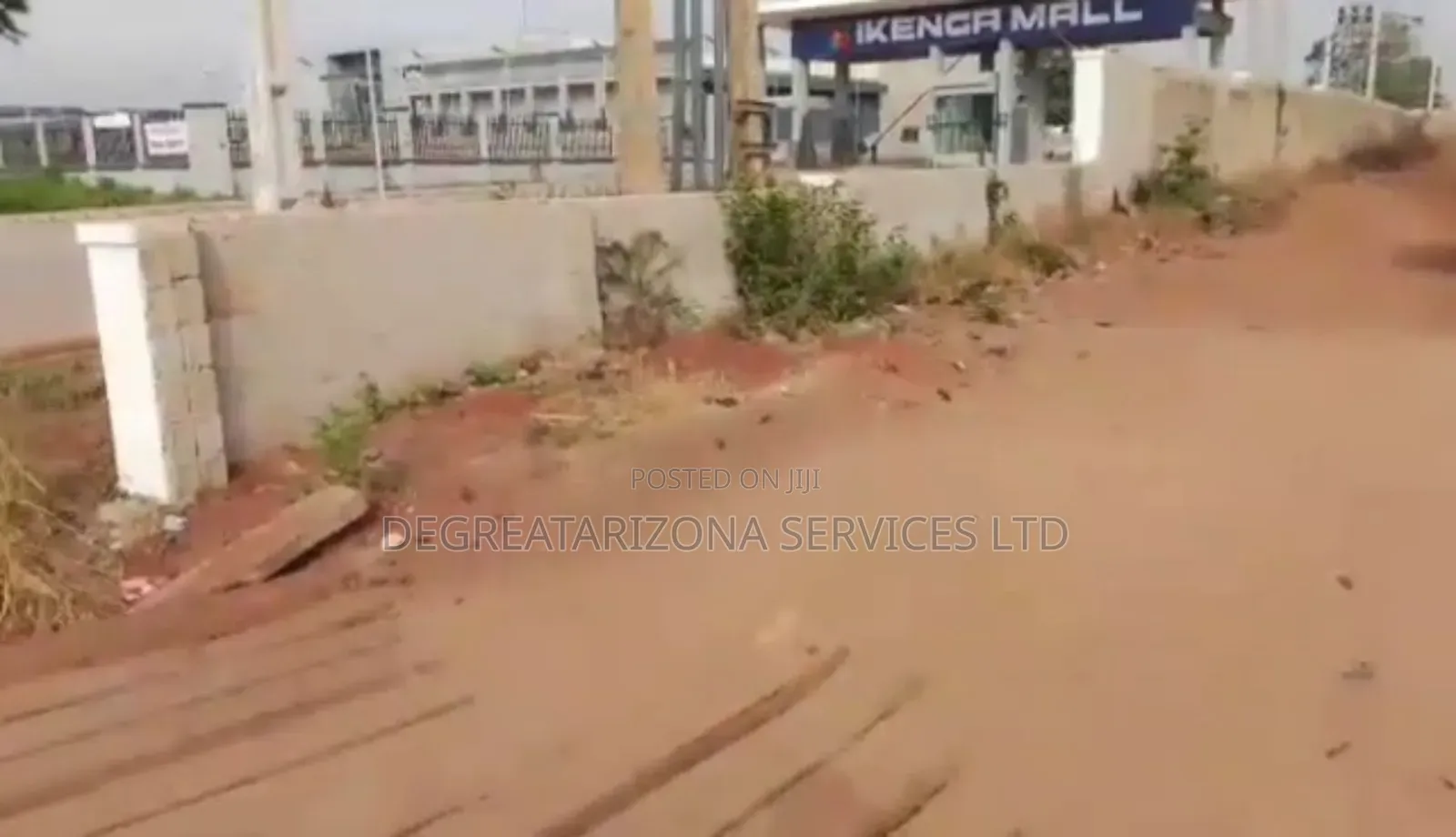 24 Plots of Land Along Enugu-Onitsha Express Way