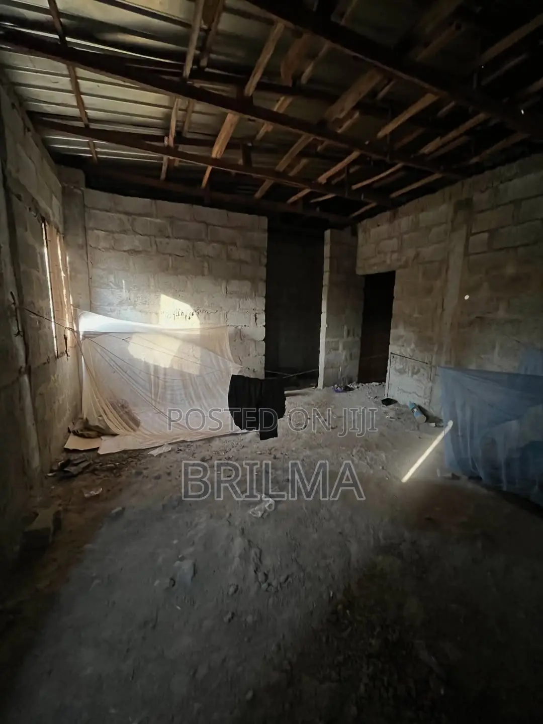 3bdrm Duplex in Kaura for sale