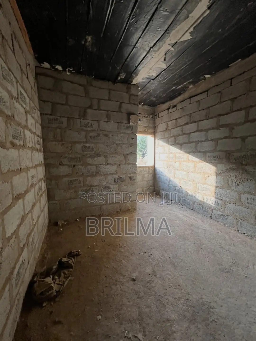3bdrm Duplex in Kaura for sale