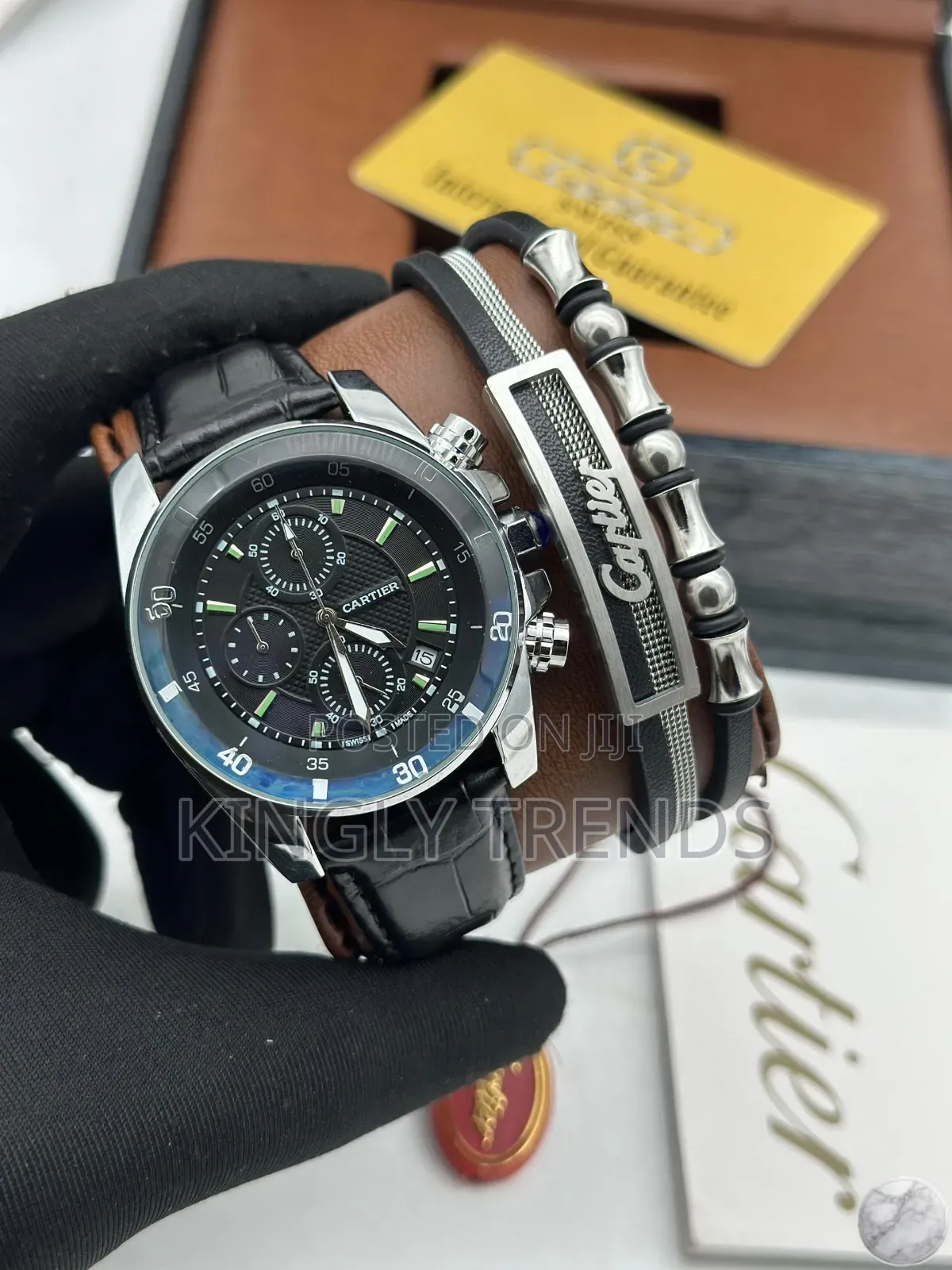 Quality Cartier Chronograph Leather Wristwatch