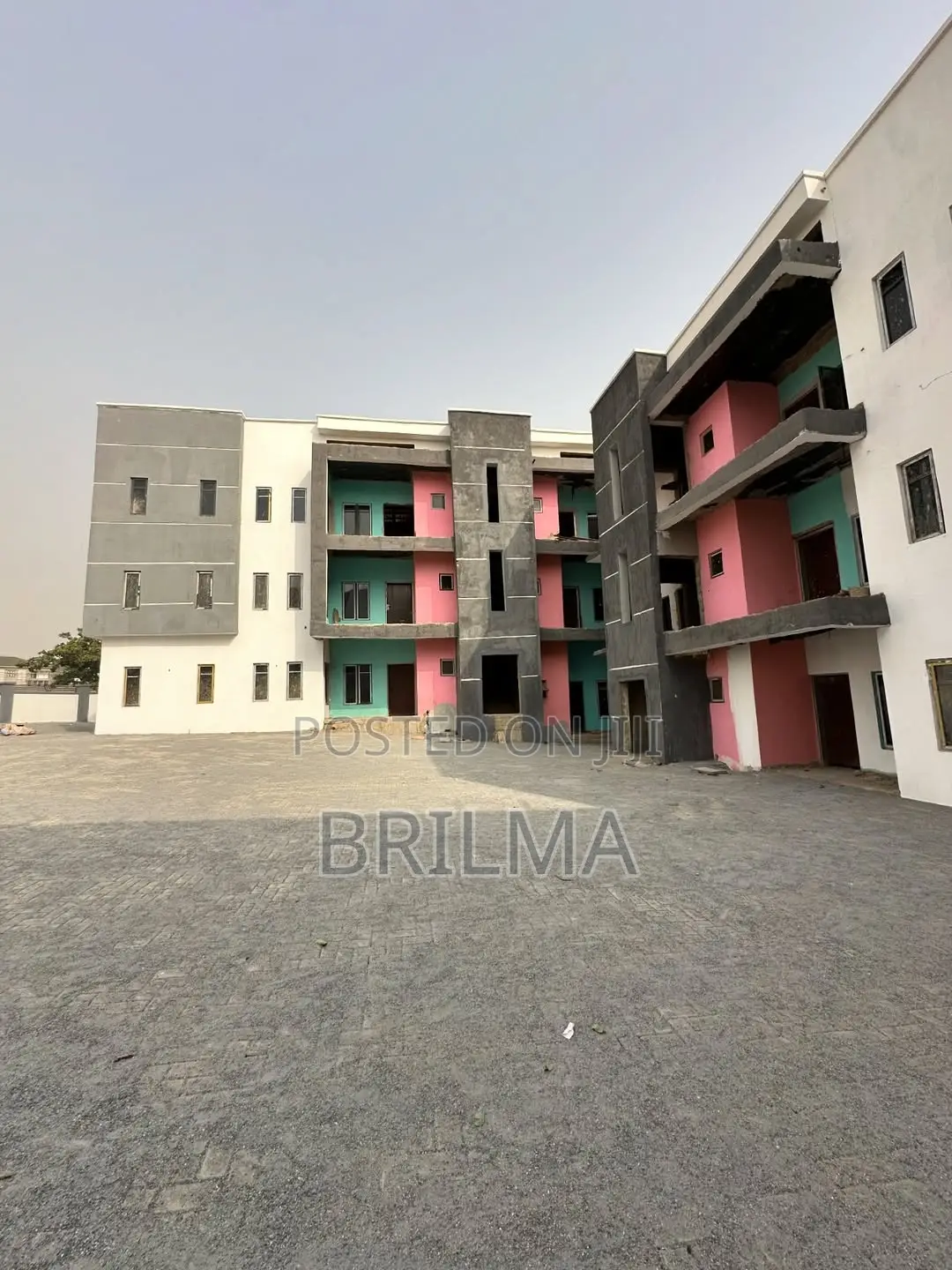 3bdrm Apartment in Life Camp for sale
