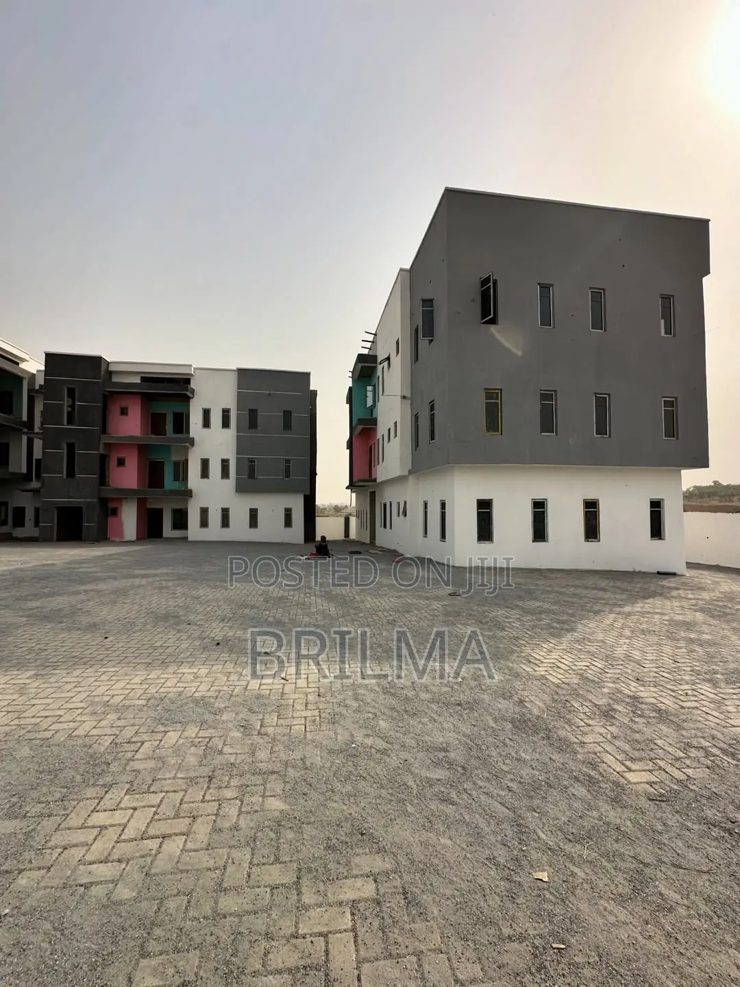 3bdrm Apartment in Life Camp for sale