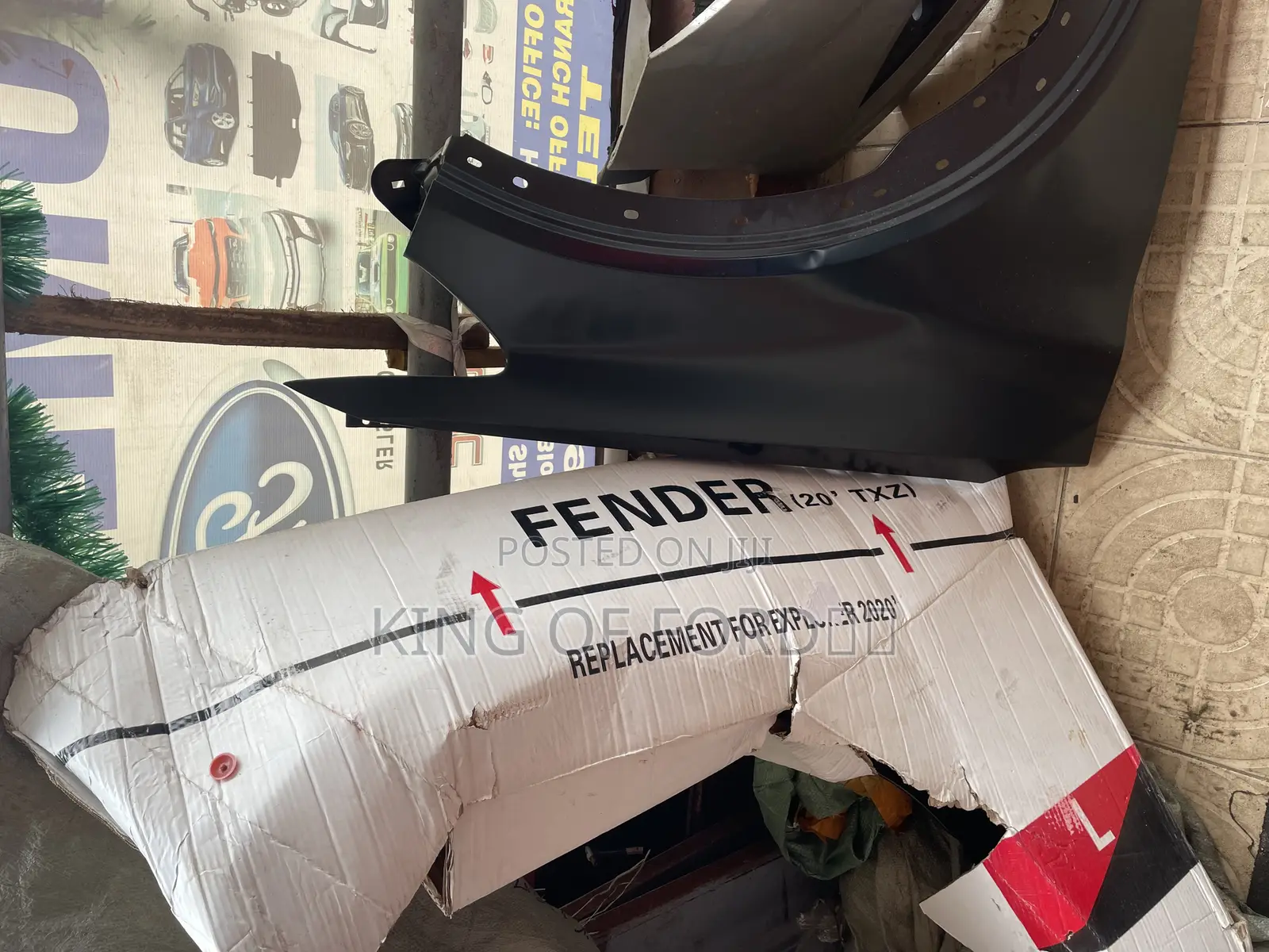 Ford Explorer 2022 Fender