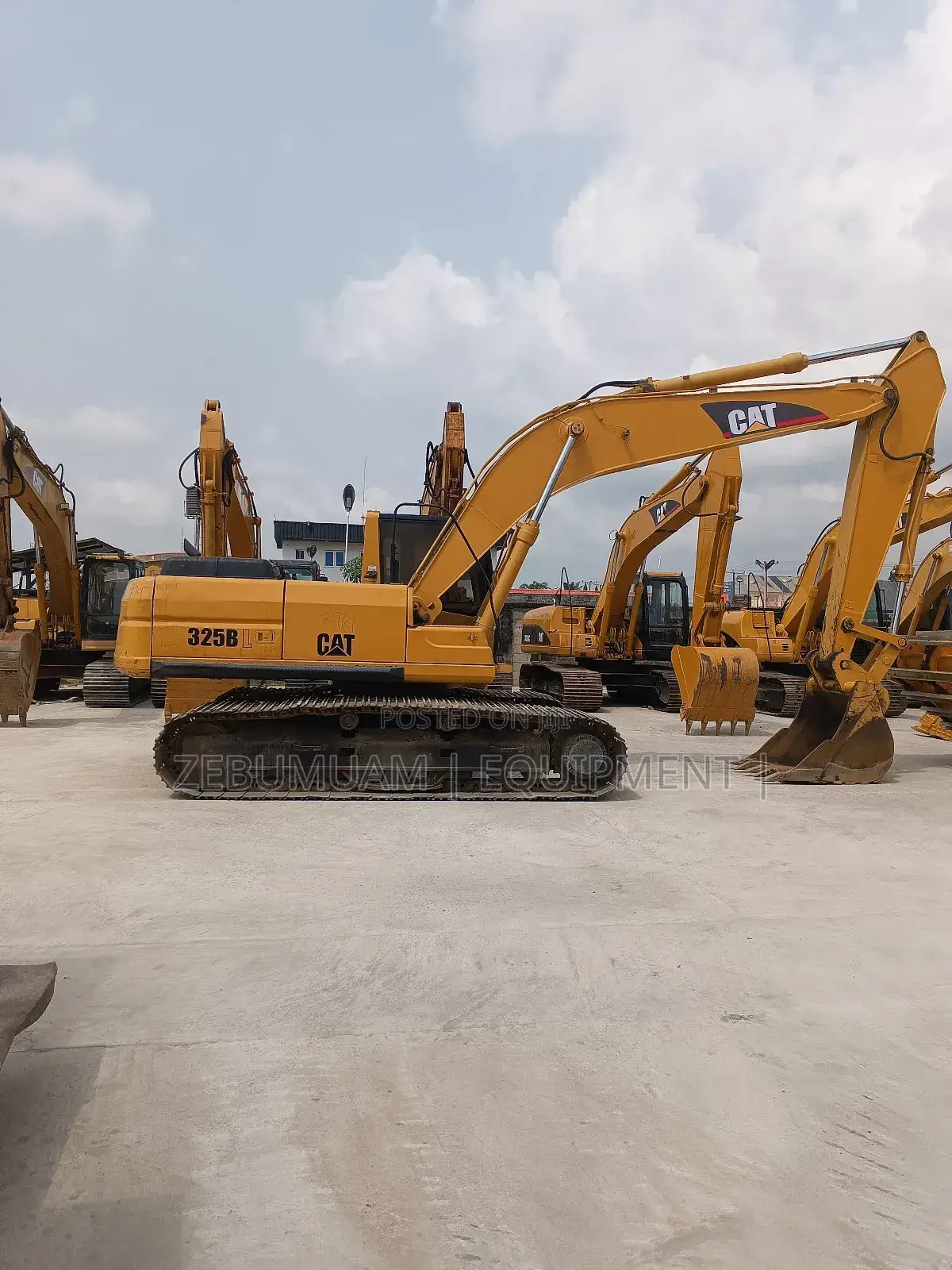 Caterpillar Excavator 325 Bl for Sale 165m Naira