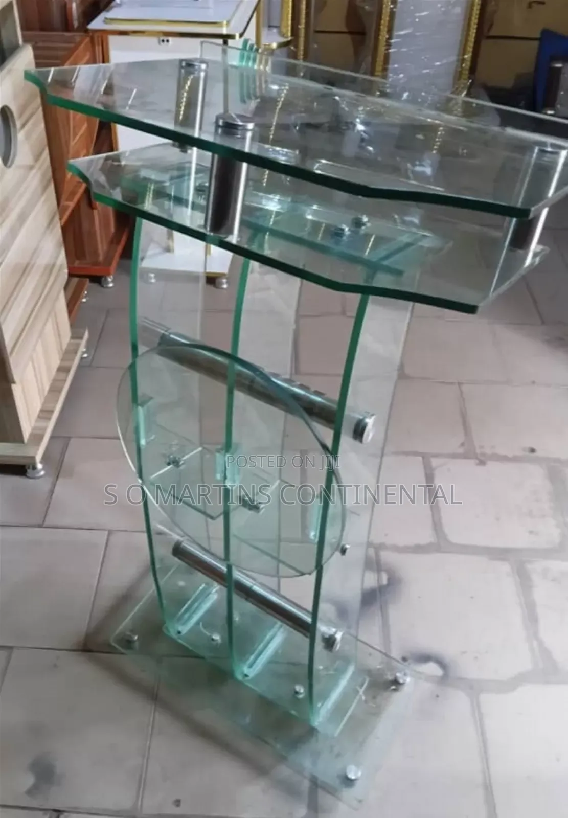 Exotic Quality Modern Glass Church Pulpit