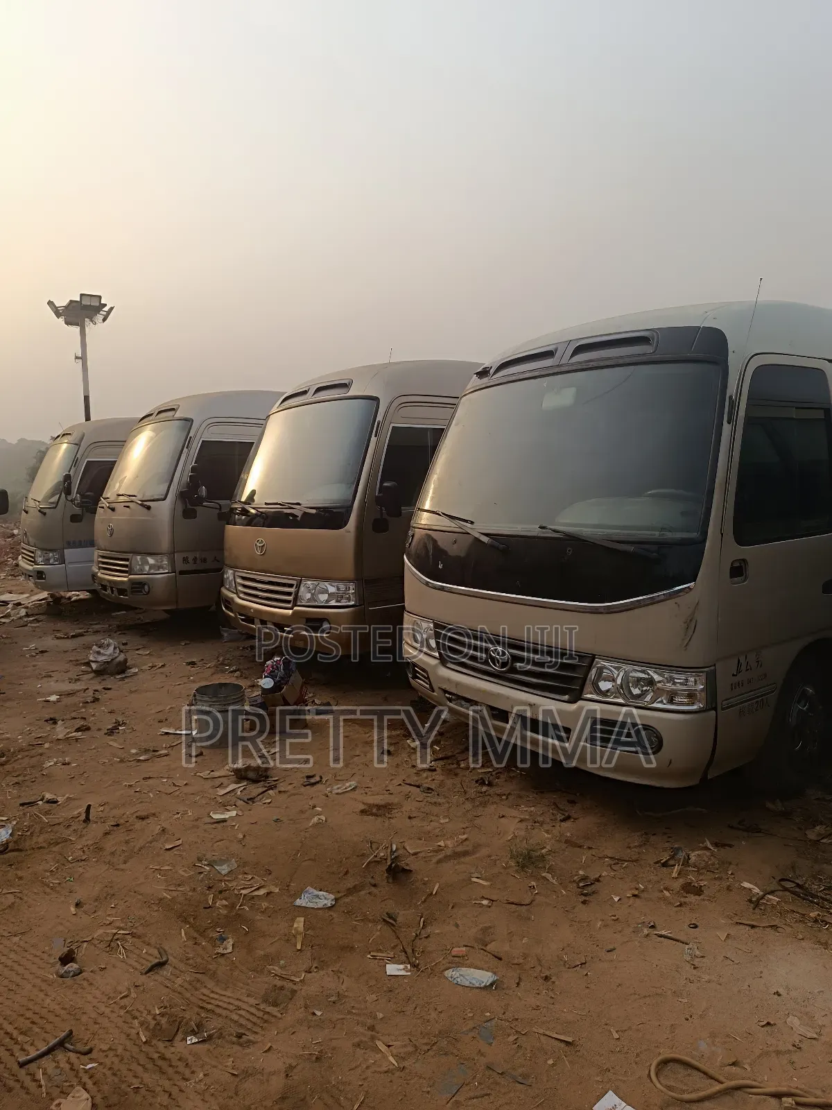 Toyota Coaster 2017 Beige