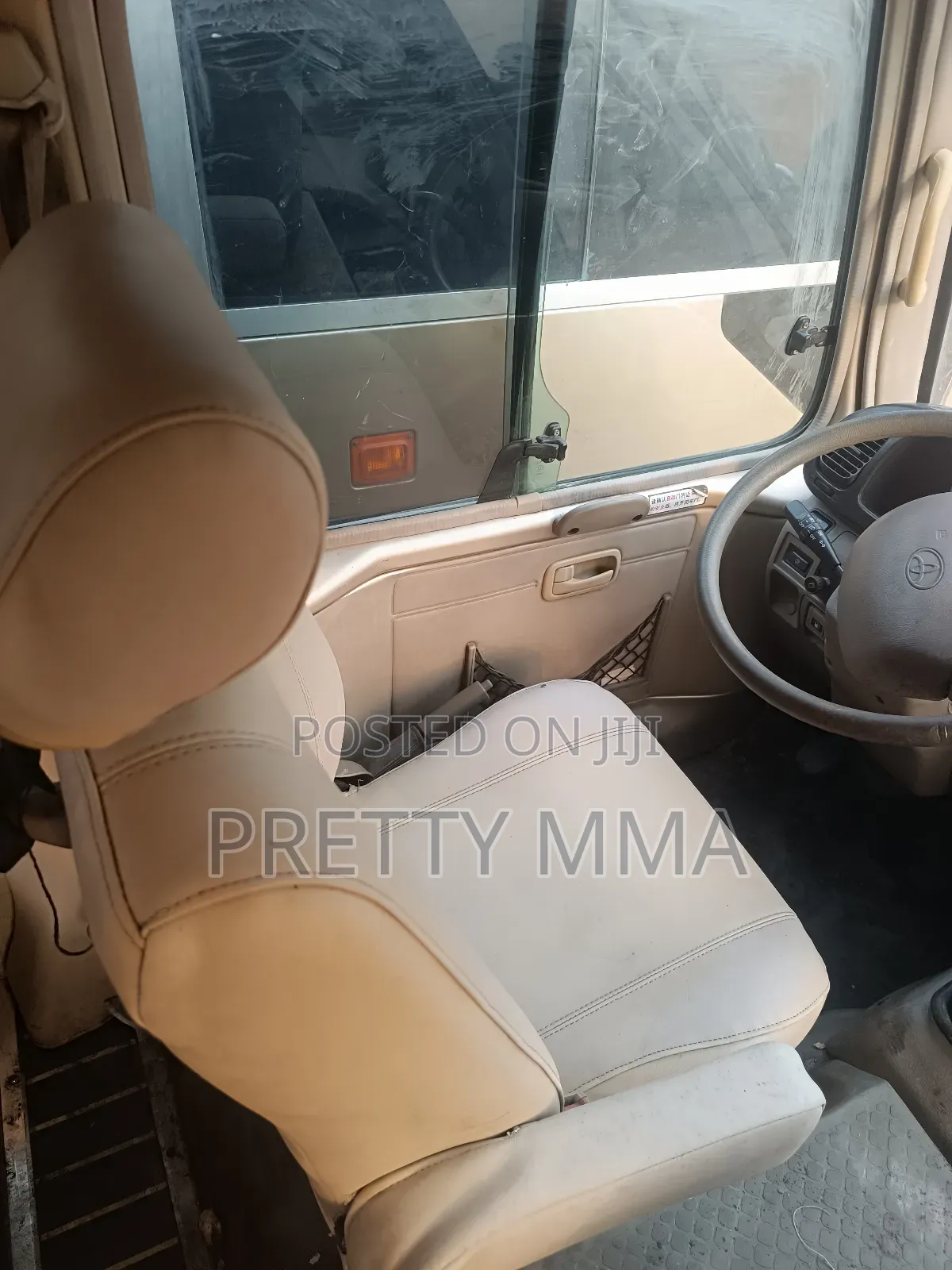 Toyota Coaster 2017 Beige