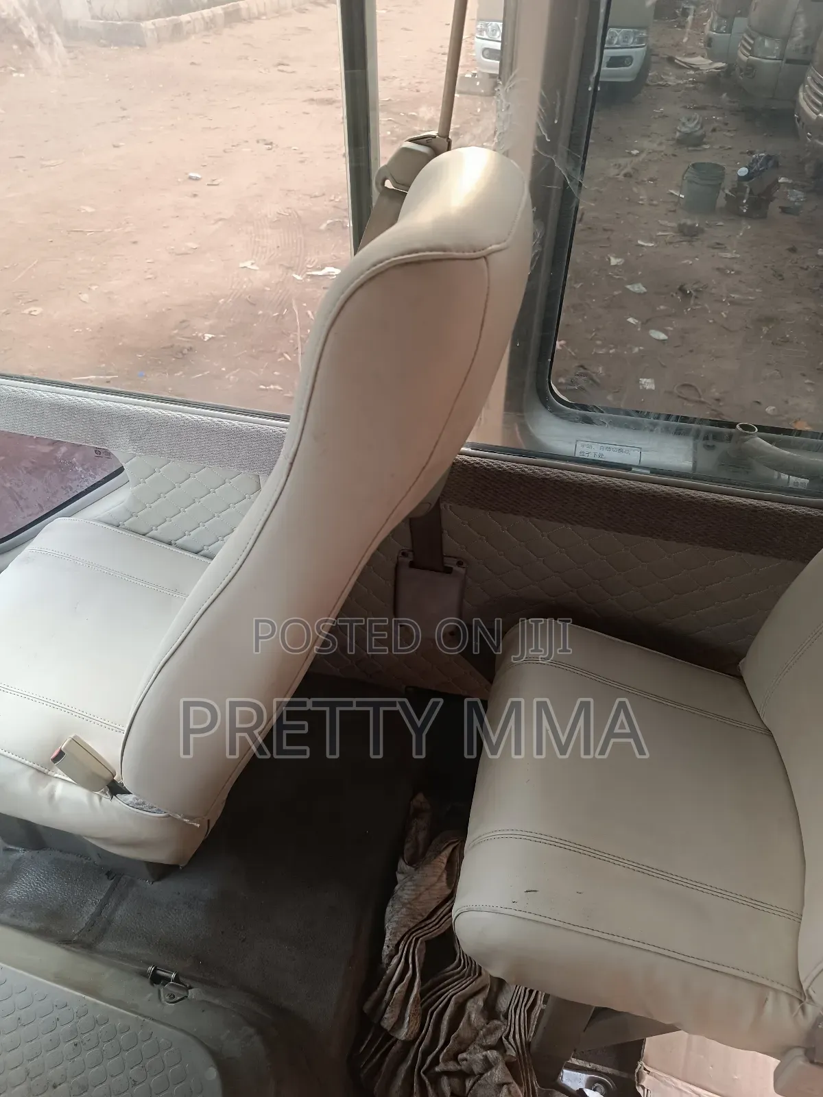 Toyota Coaster 2017 Beige