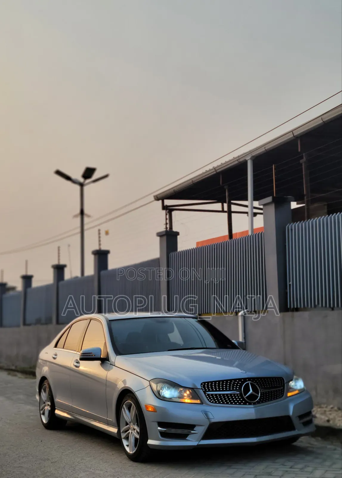 Mercedes-Benz C-Class C 250 (W204) 2013 Silver