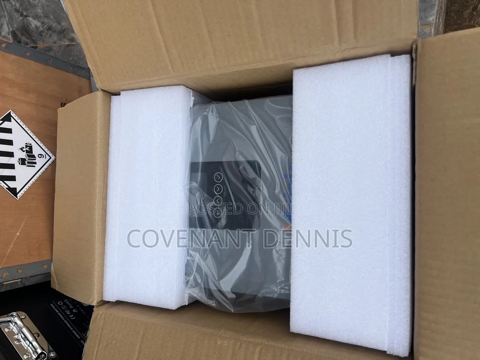 Haisic 1.5kva 12v Hybrid Inverter