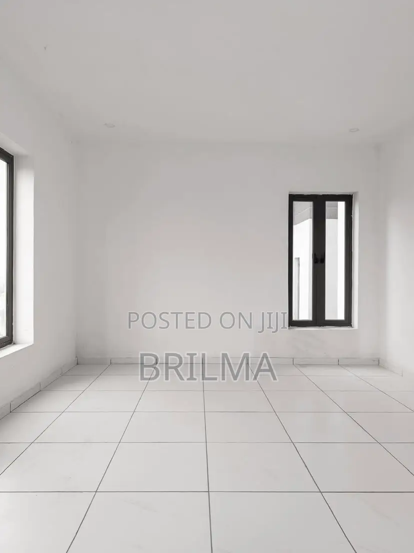 4bdrm Duplex in Kado for sale